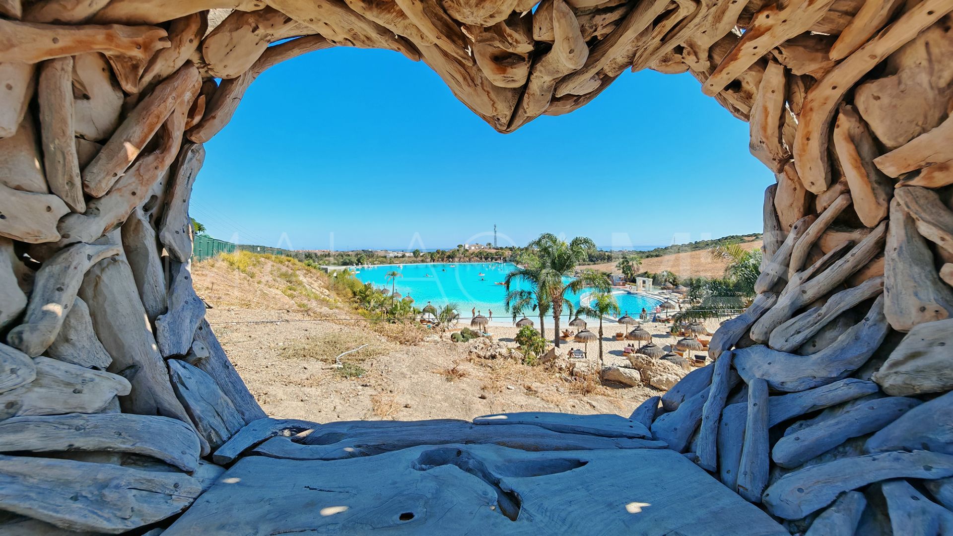 Appartement rez de chaussée for sale in Alcazaba Lagoon