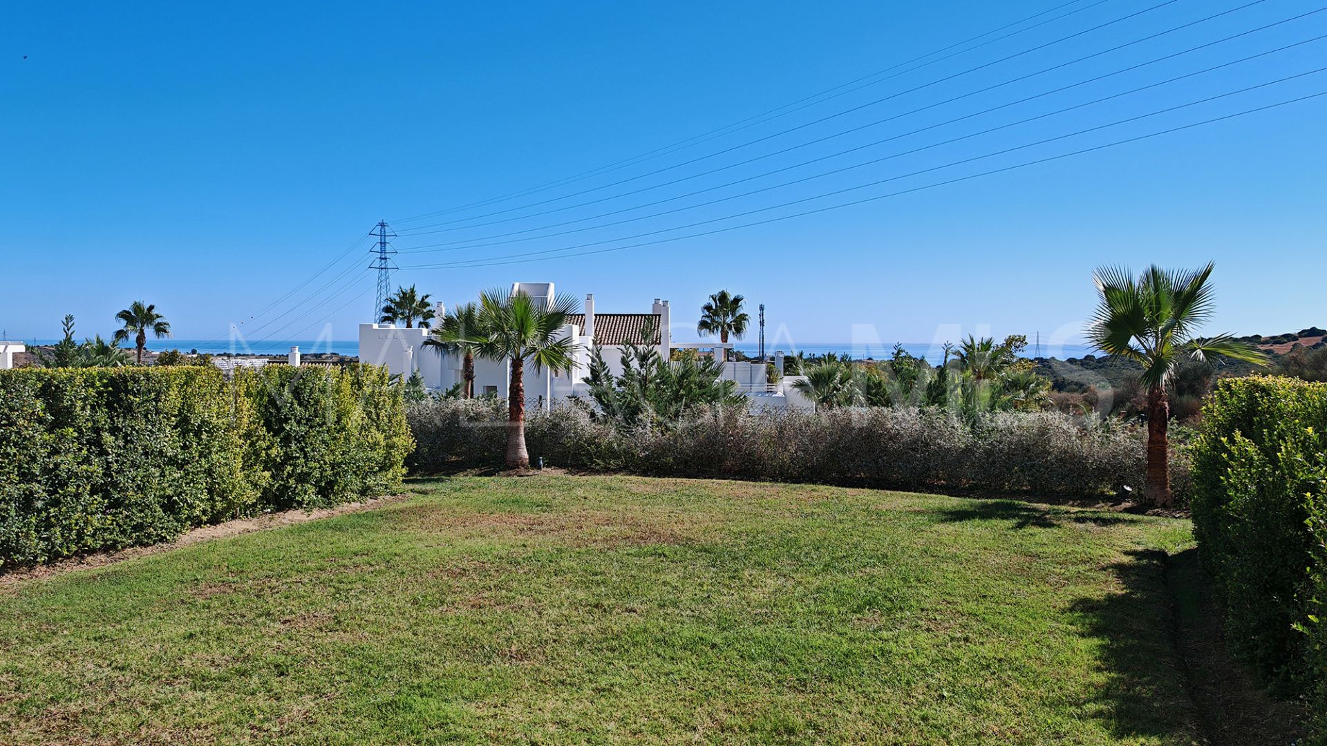 Appartement rez de chaussée for sale in Alcazaba Lagoon