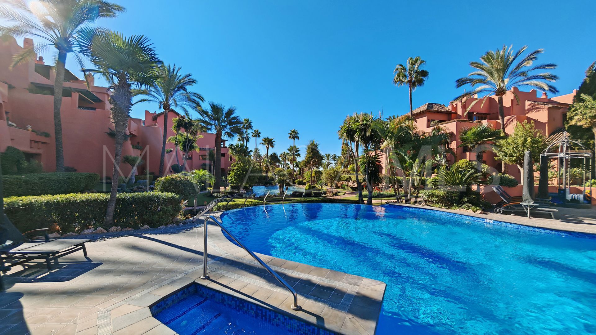 Lägenhet for sale in Torre Bermeja