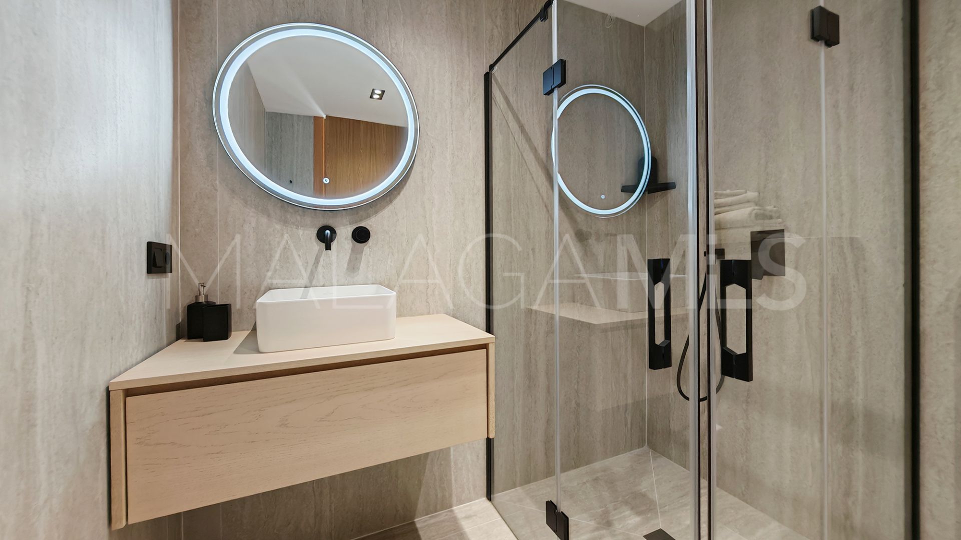 Lägenhet for sale in Torre Bermeja