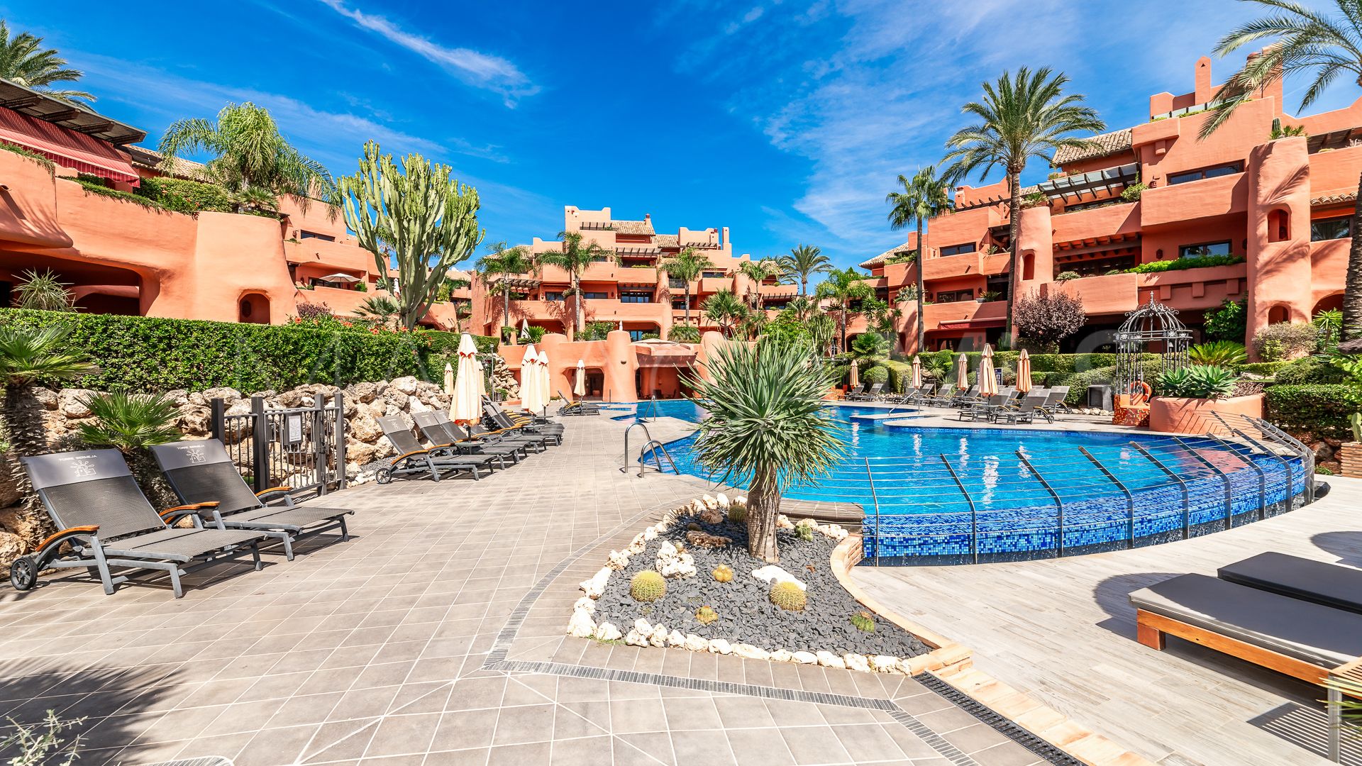 Lägenhet for sale in Torre Bermeja