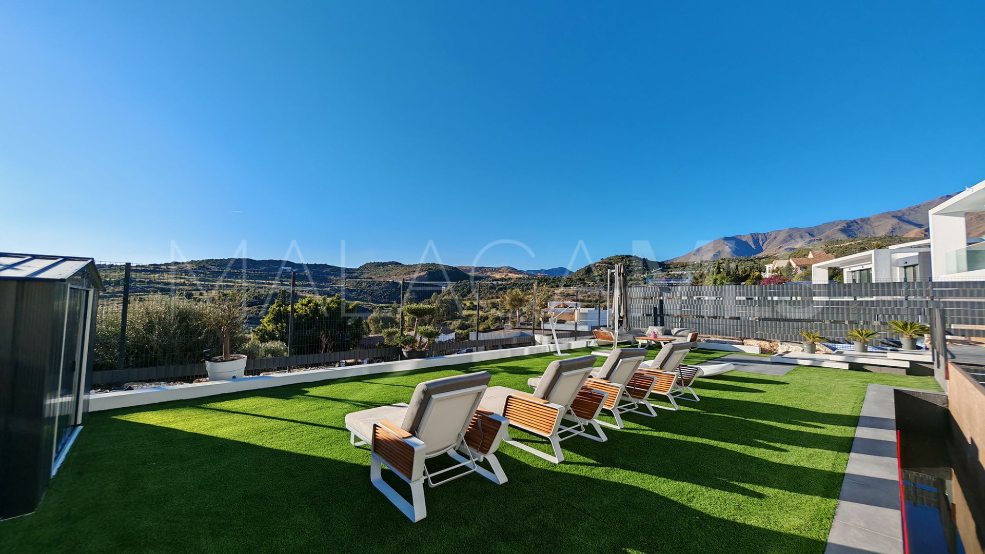 Se vende villa in Valle Romano