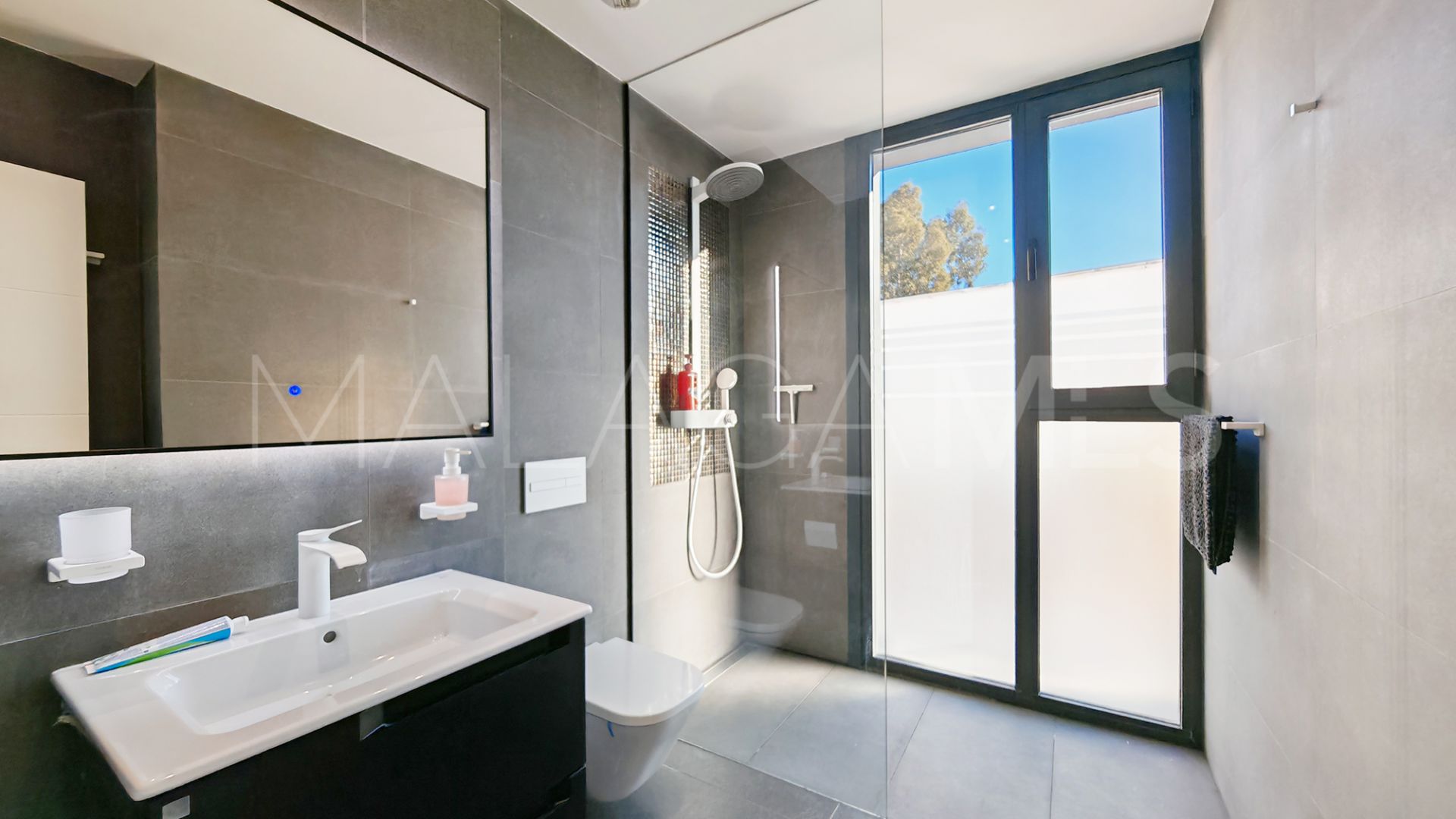 Se vende villa in Valle Romano