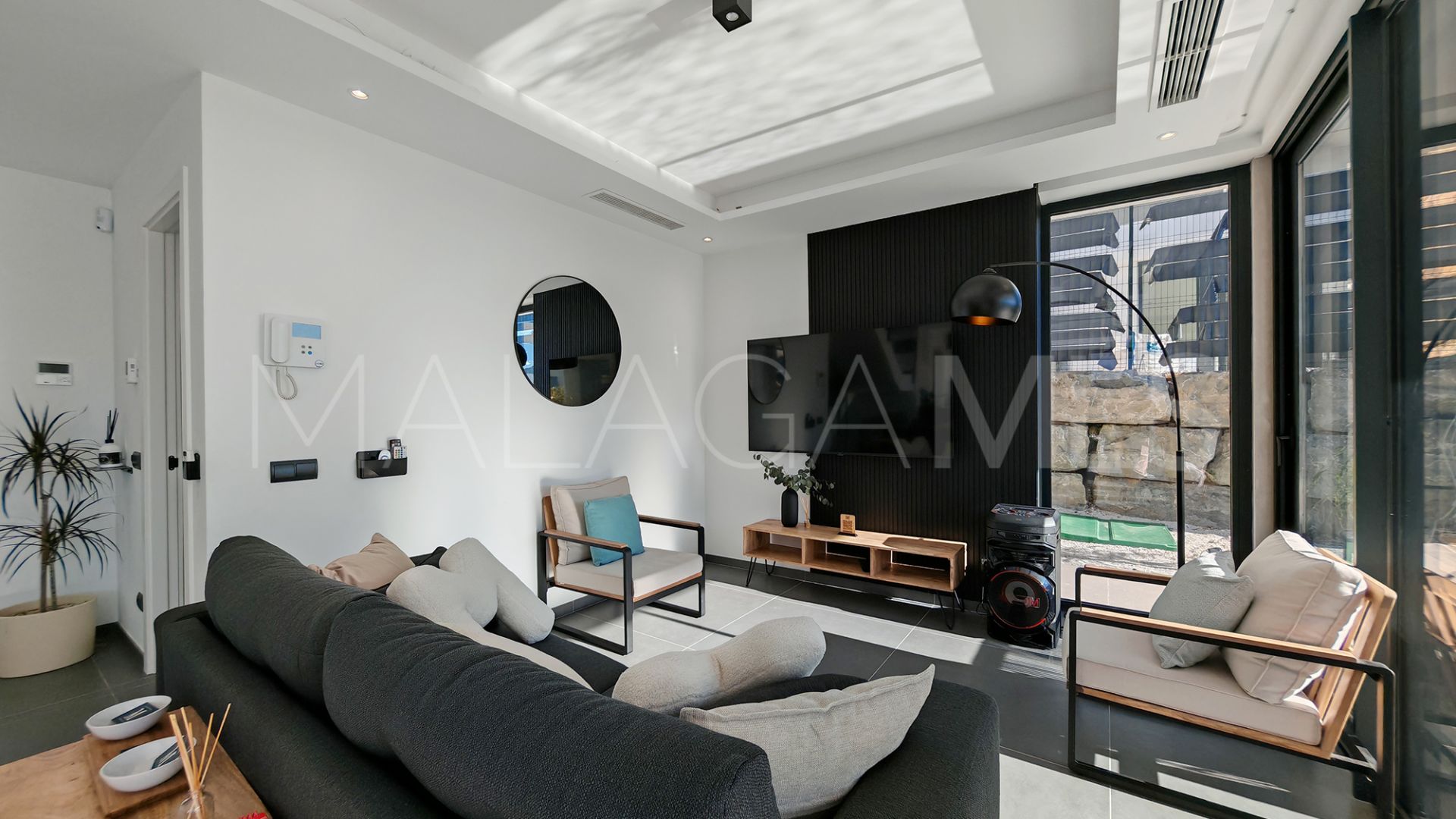 Villa for sale in Valle Romano