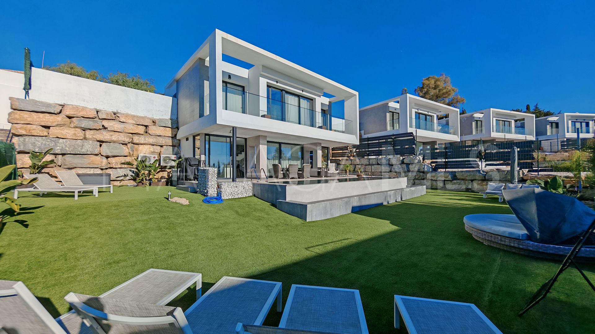 Villa for sale in Valle Romano