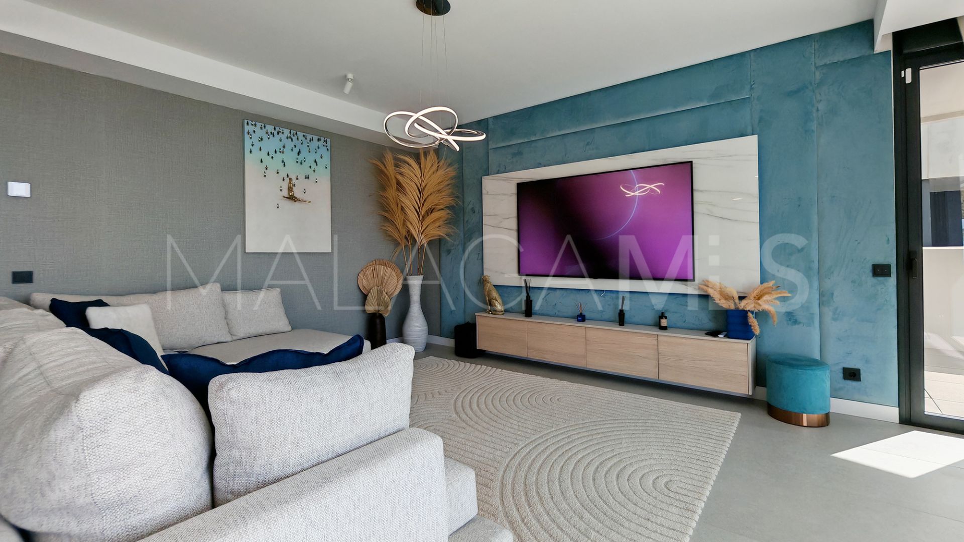 Duplex penthouse for sale in Los Altos de los Monteros