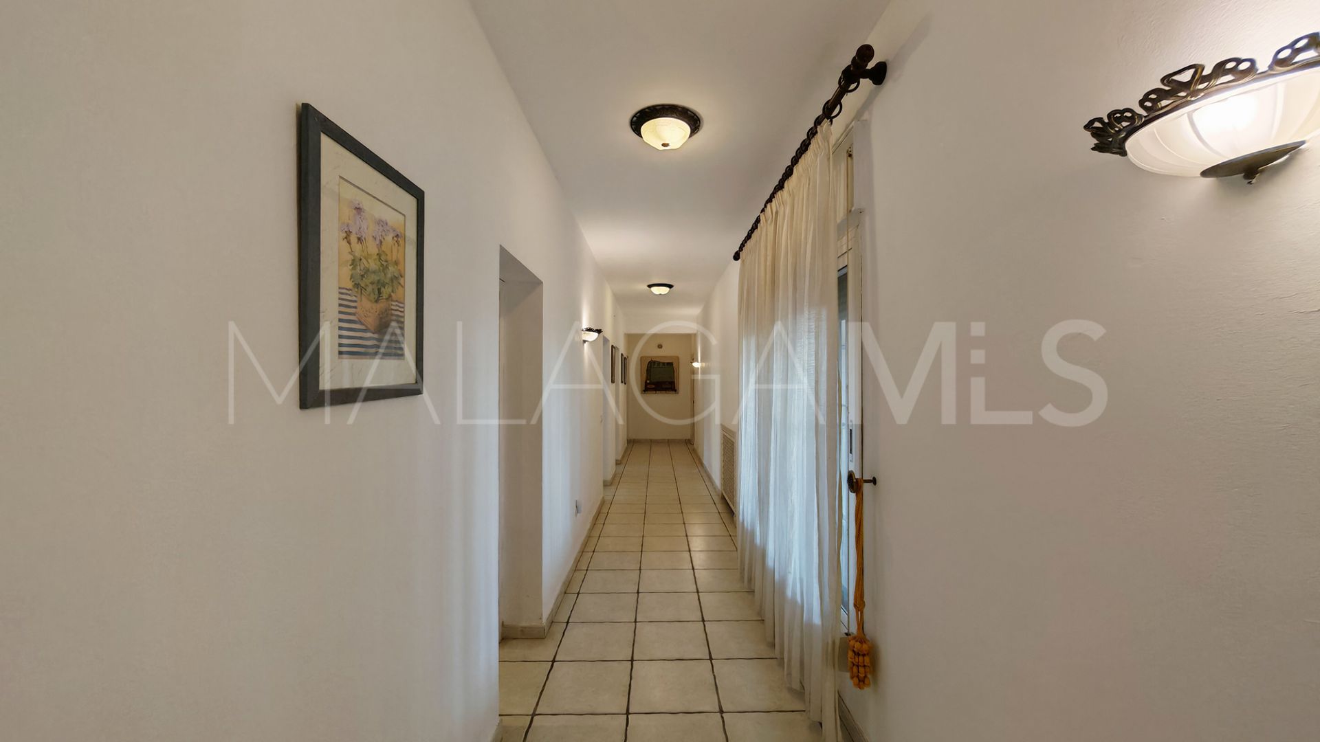 Villa for sale in Marbella City