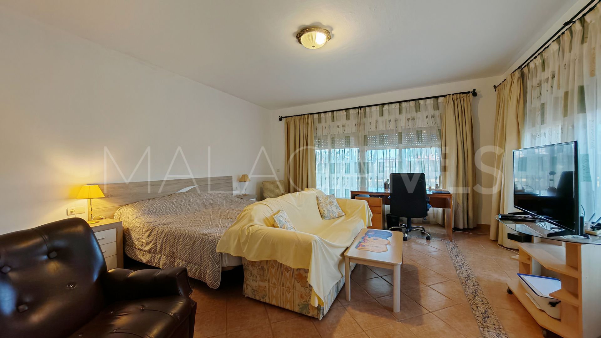 Villa for sale in Marbella City