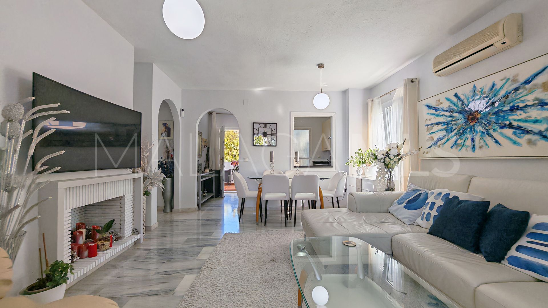 For sale apartment with 2 bedrooms in Riviera del Sol