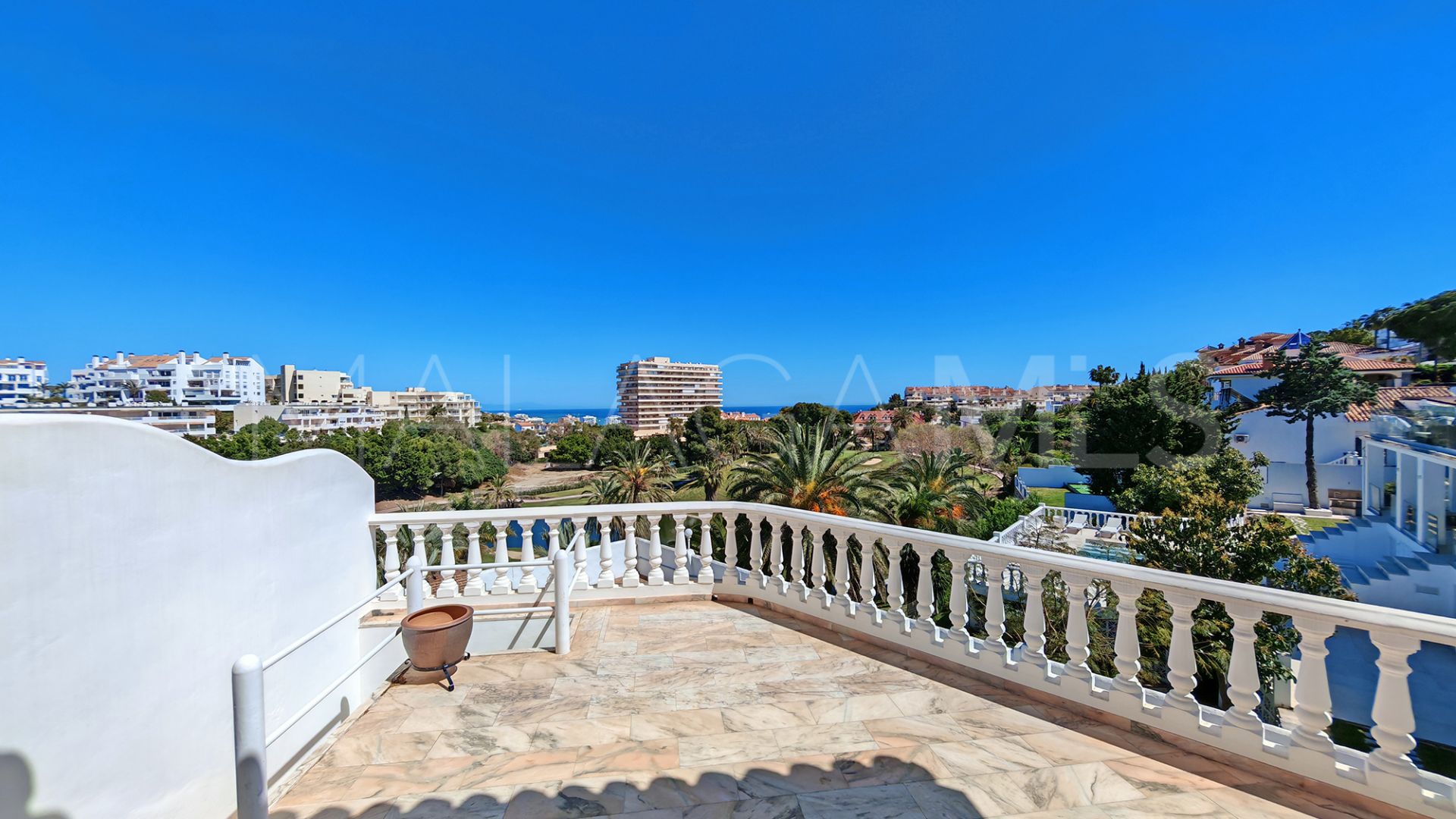 Parvilla for sale in Benalmadena
