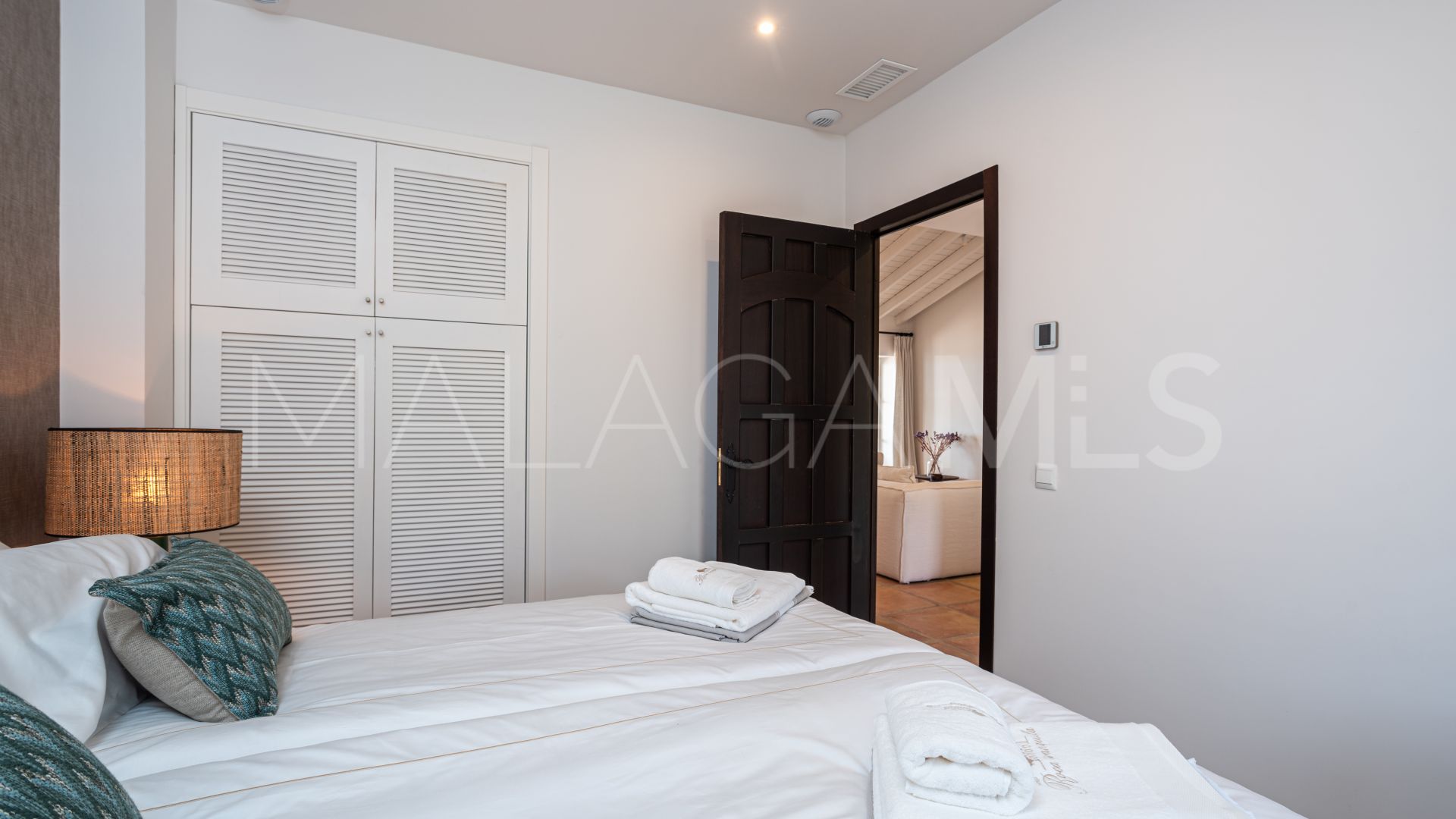For sale 35 bedrooms hotel in Torreblanca