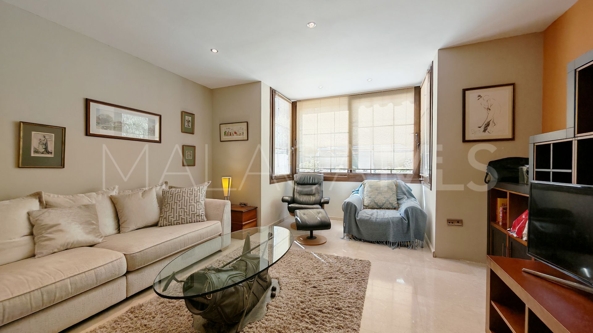 Villa for sale in La Cala Golf Resort