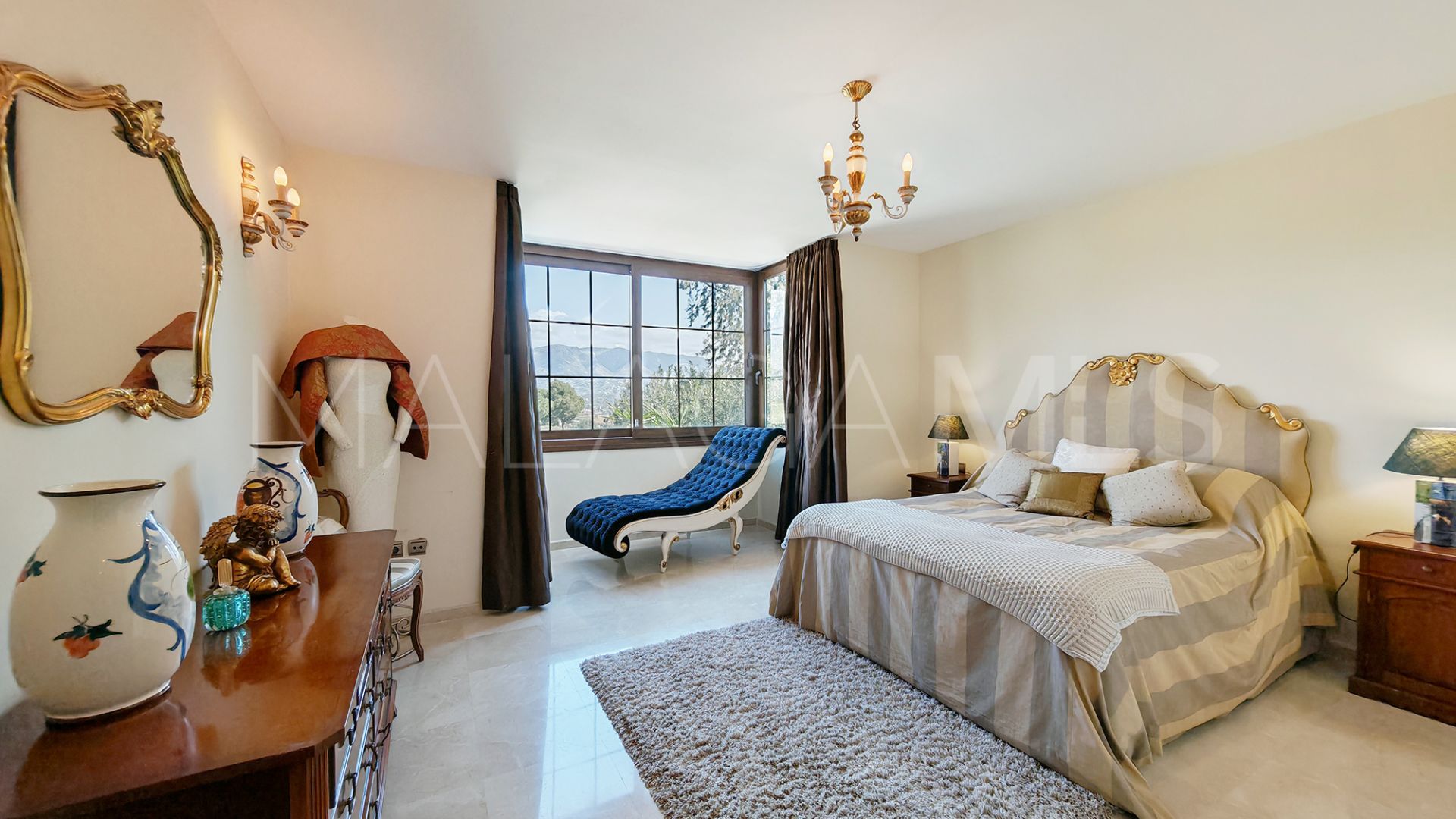 Villa for sale in La Cala Golf Resort