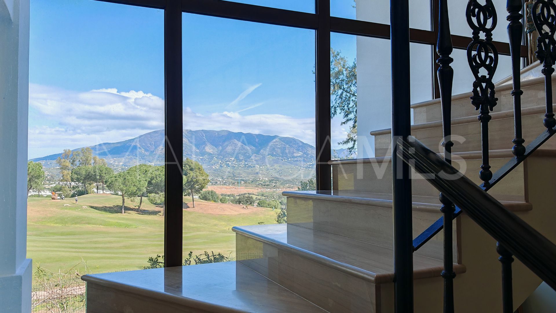 Villa for sale in La Cala Golf Resort