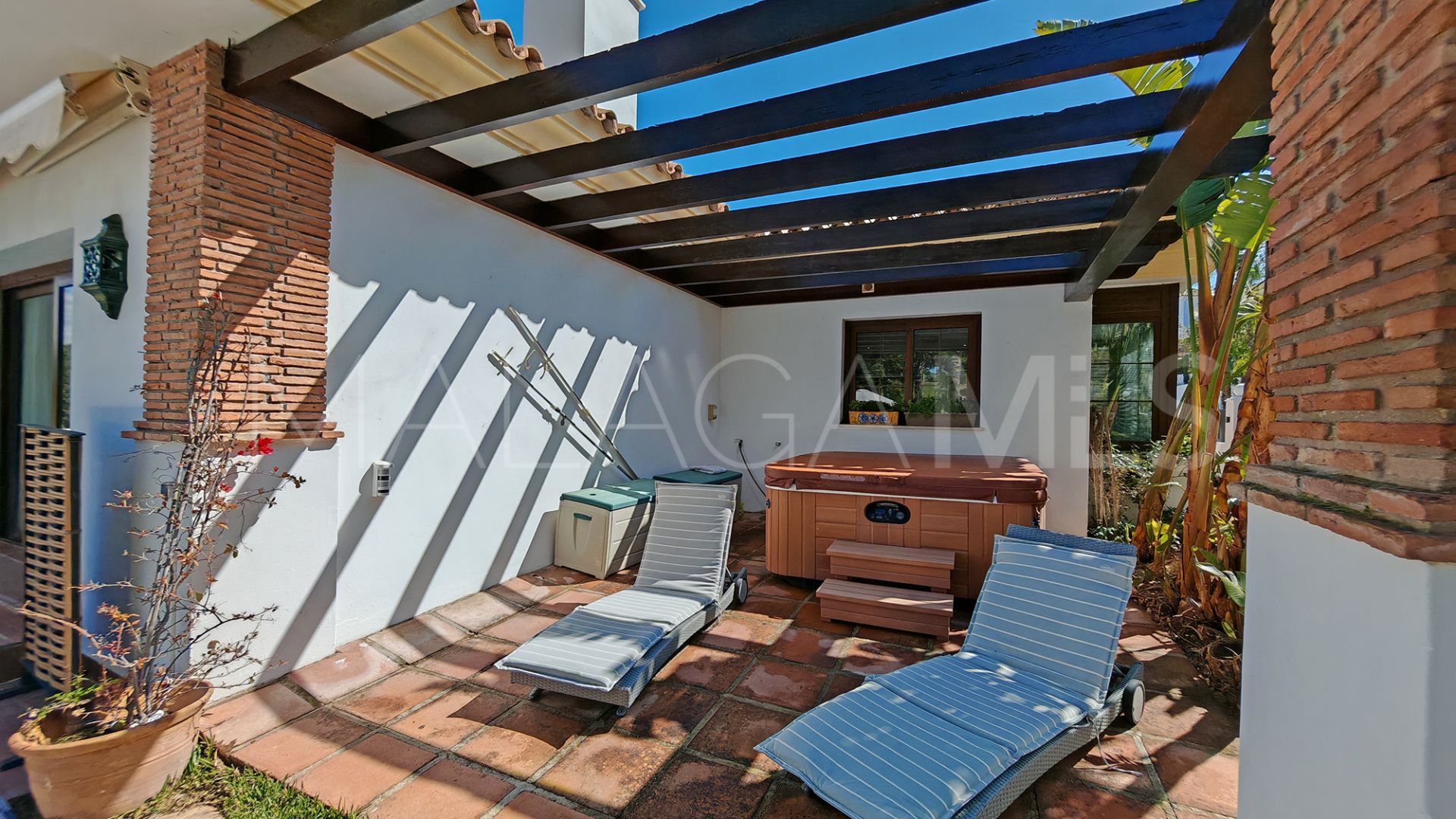 Villa for sale in La Cala Golf Resort