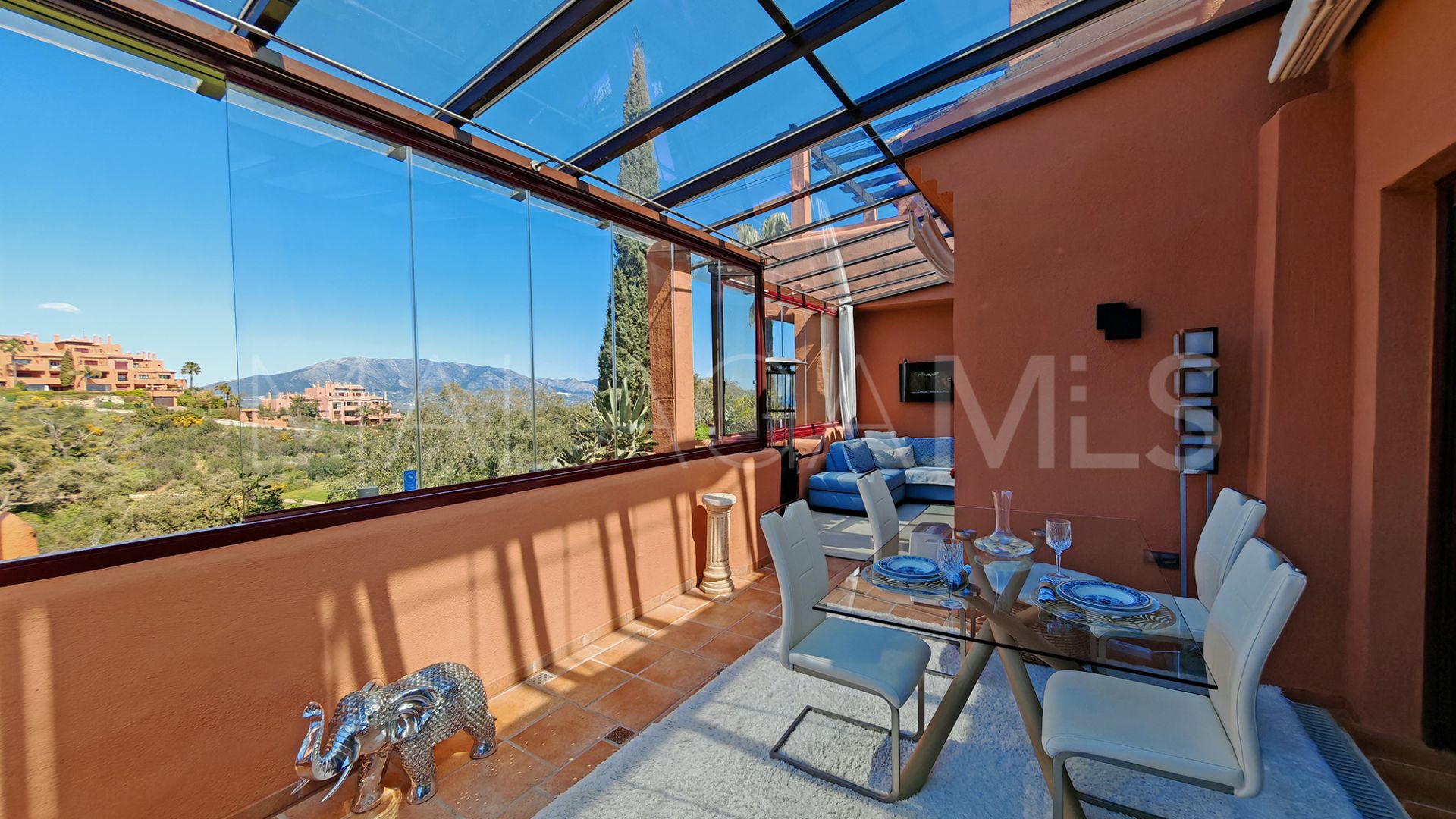 Tvåvåningslägenhet for sale in La Mairena