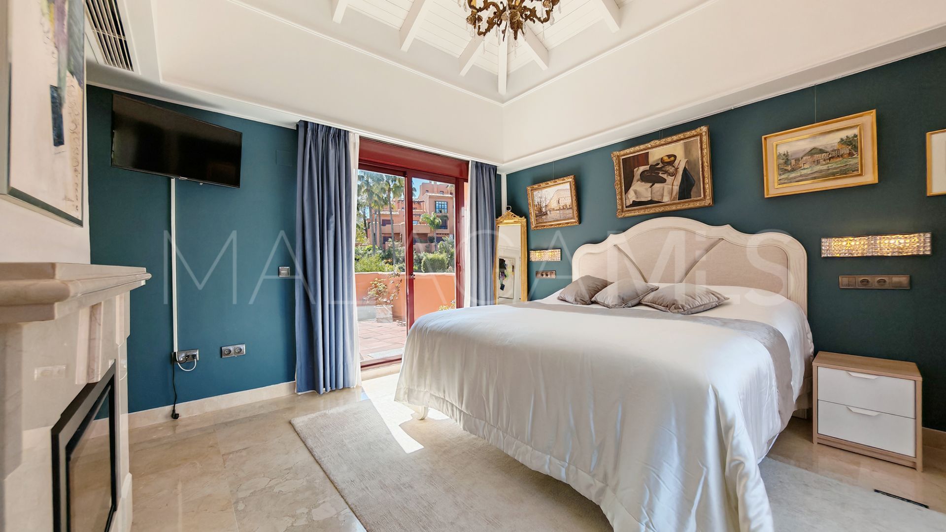 Tvåvåningslägenhet for sale in La Mairena