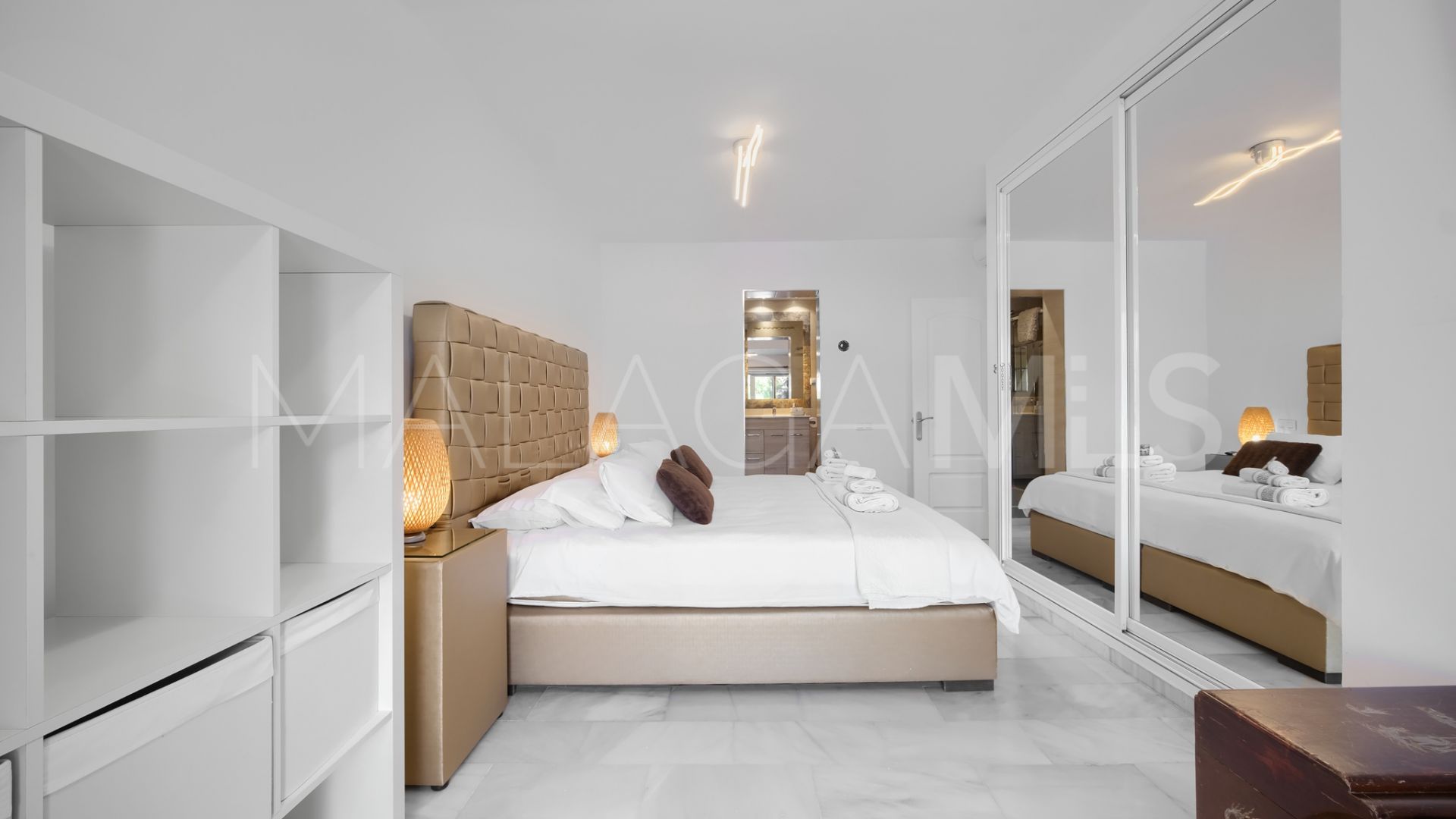 Villa for sale in Sitio de Calahonda