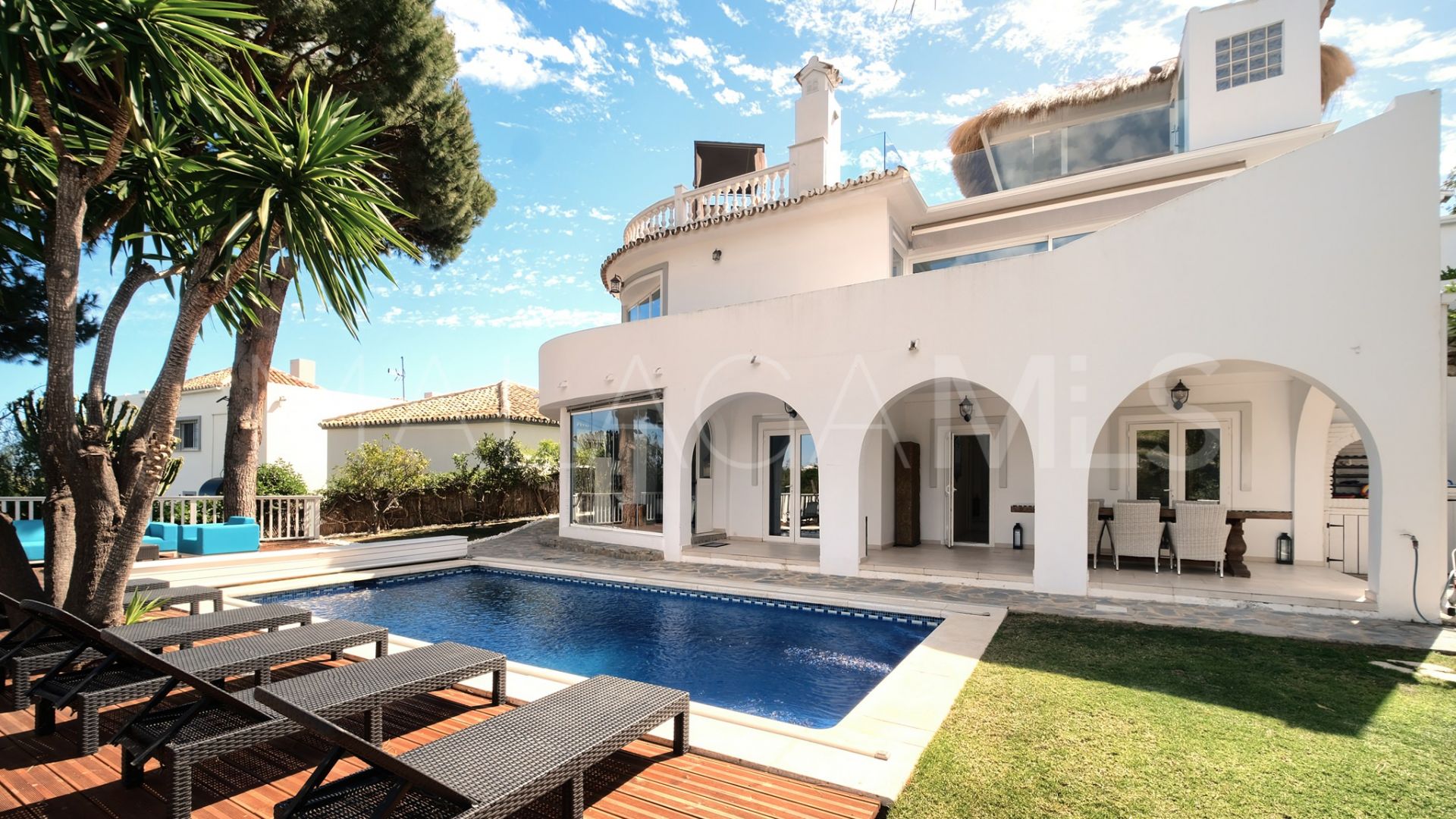 Villa for sale in Sitio de Calahonda