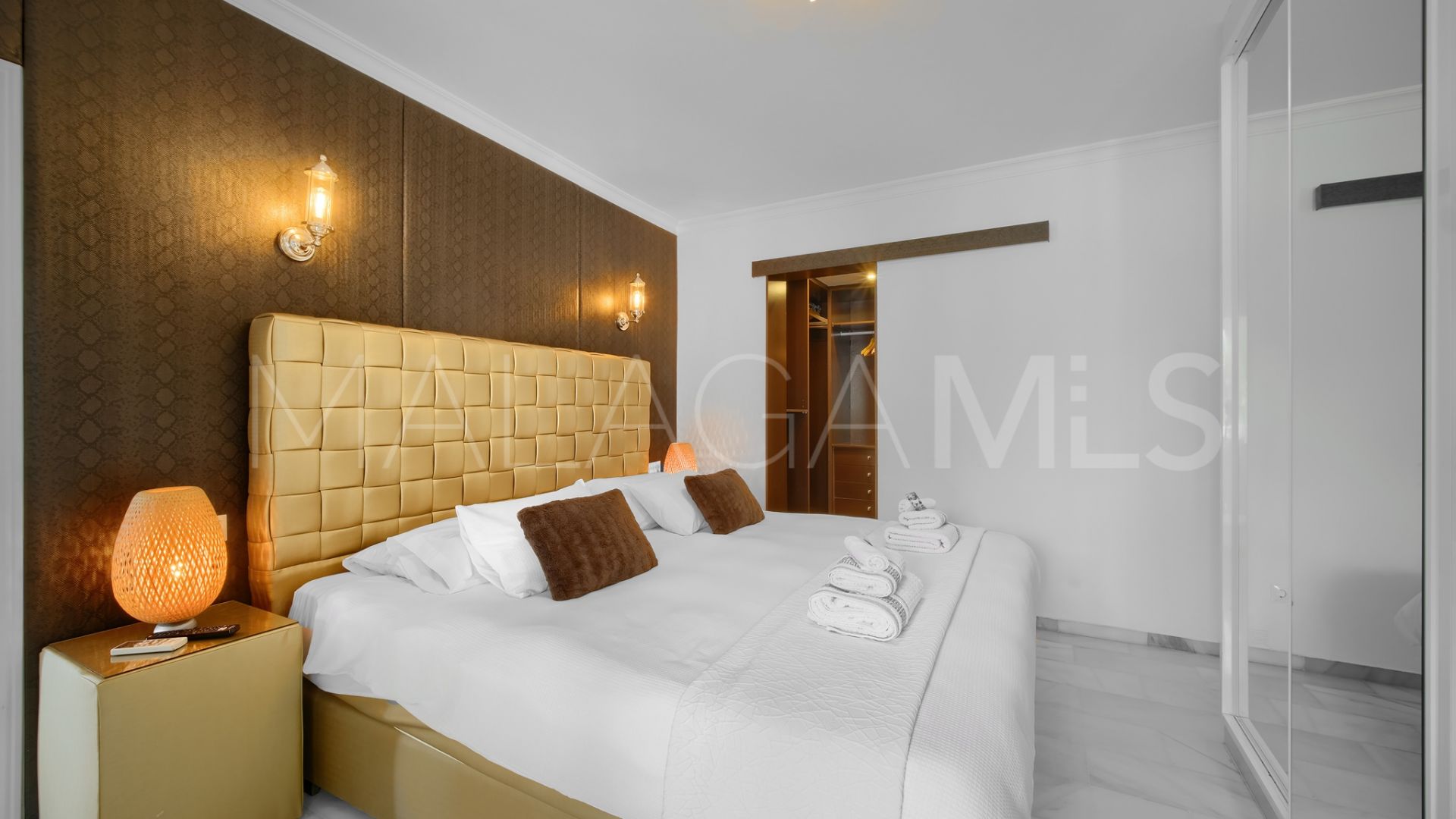 Villa for sale in Sitio de Calahonda