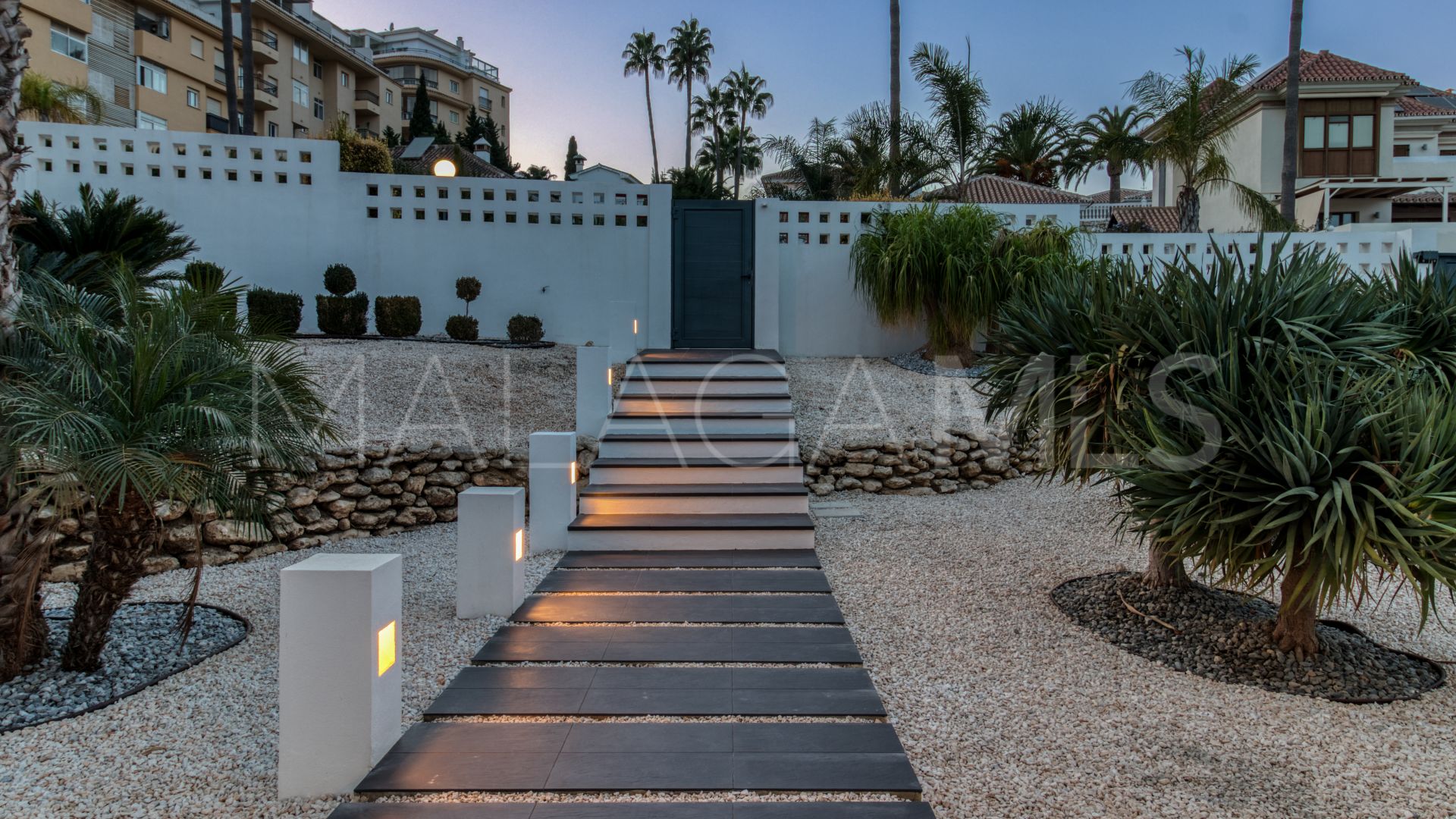 Villa for sale in Cala de Mijas