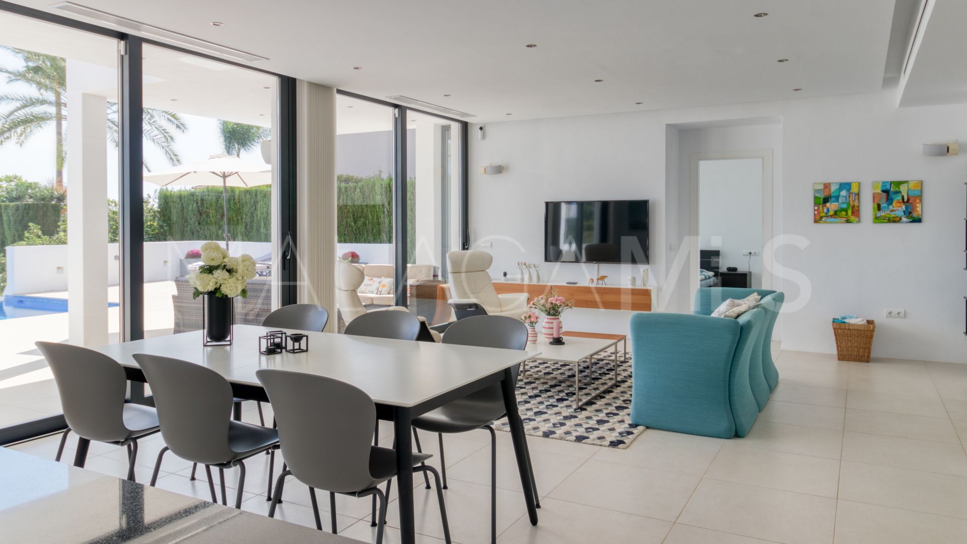 Villa for sale in Cala de Mijas