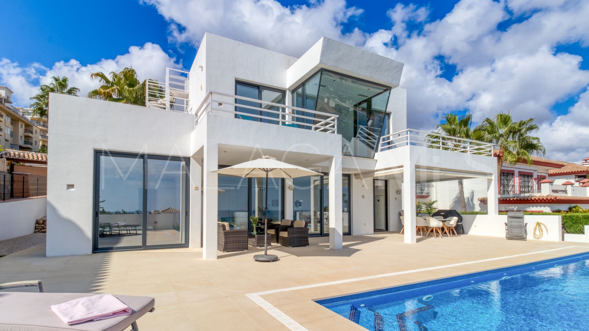 Villa for sale in Cala de Mijas