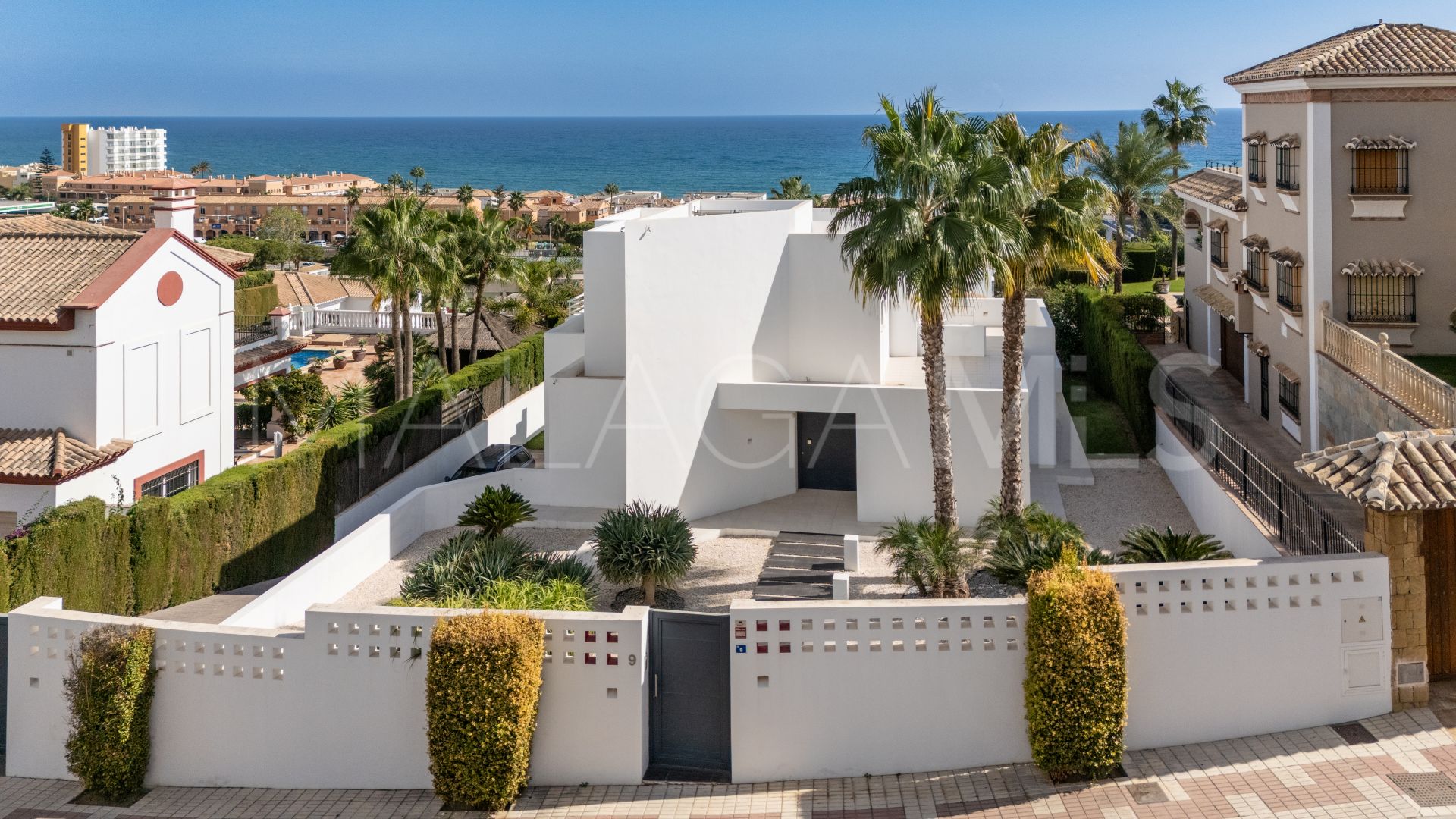 Villa for sale in Cala de Mijas