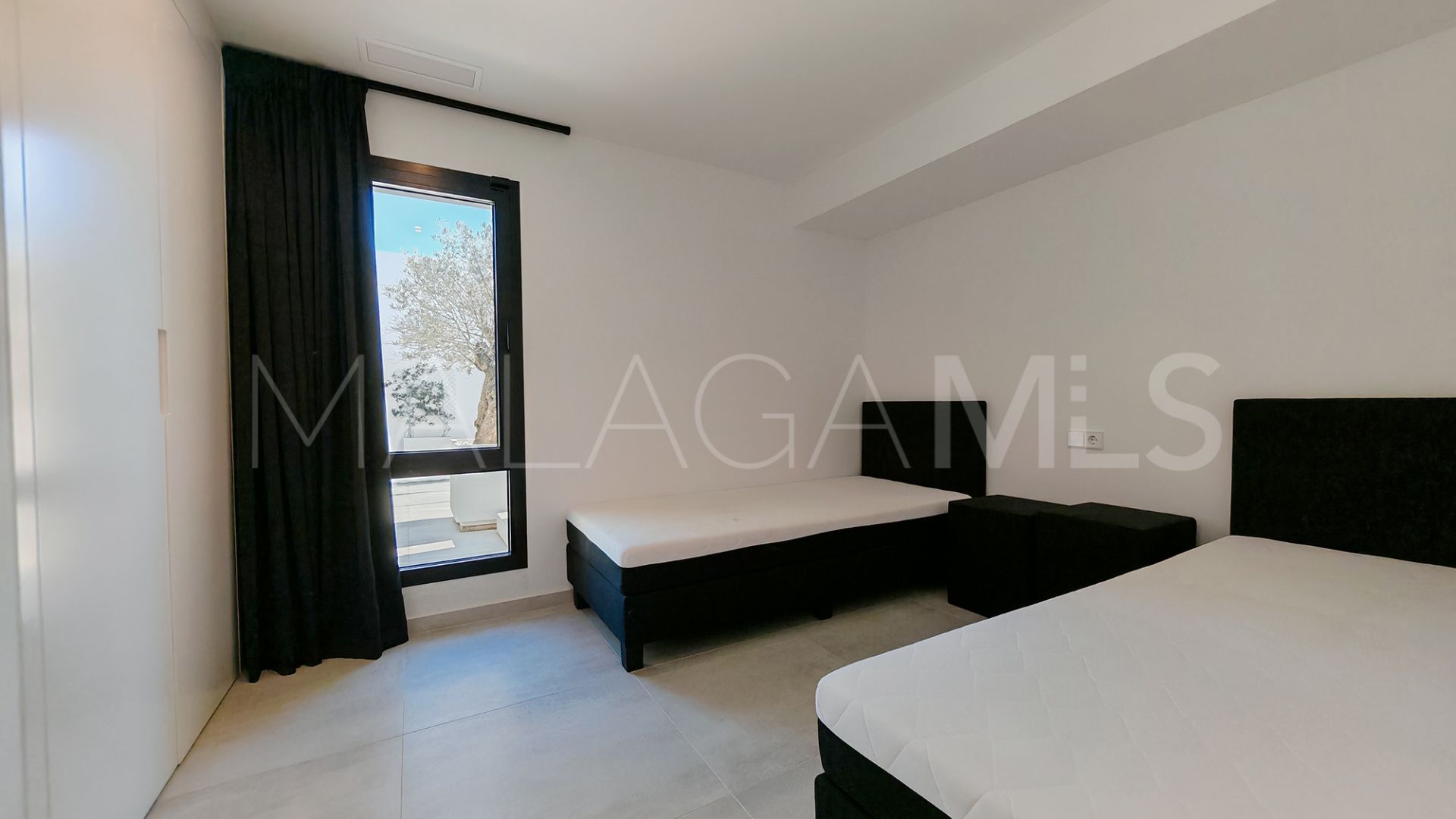 Villa for sale in El Chaparral de 5 bedrooms