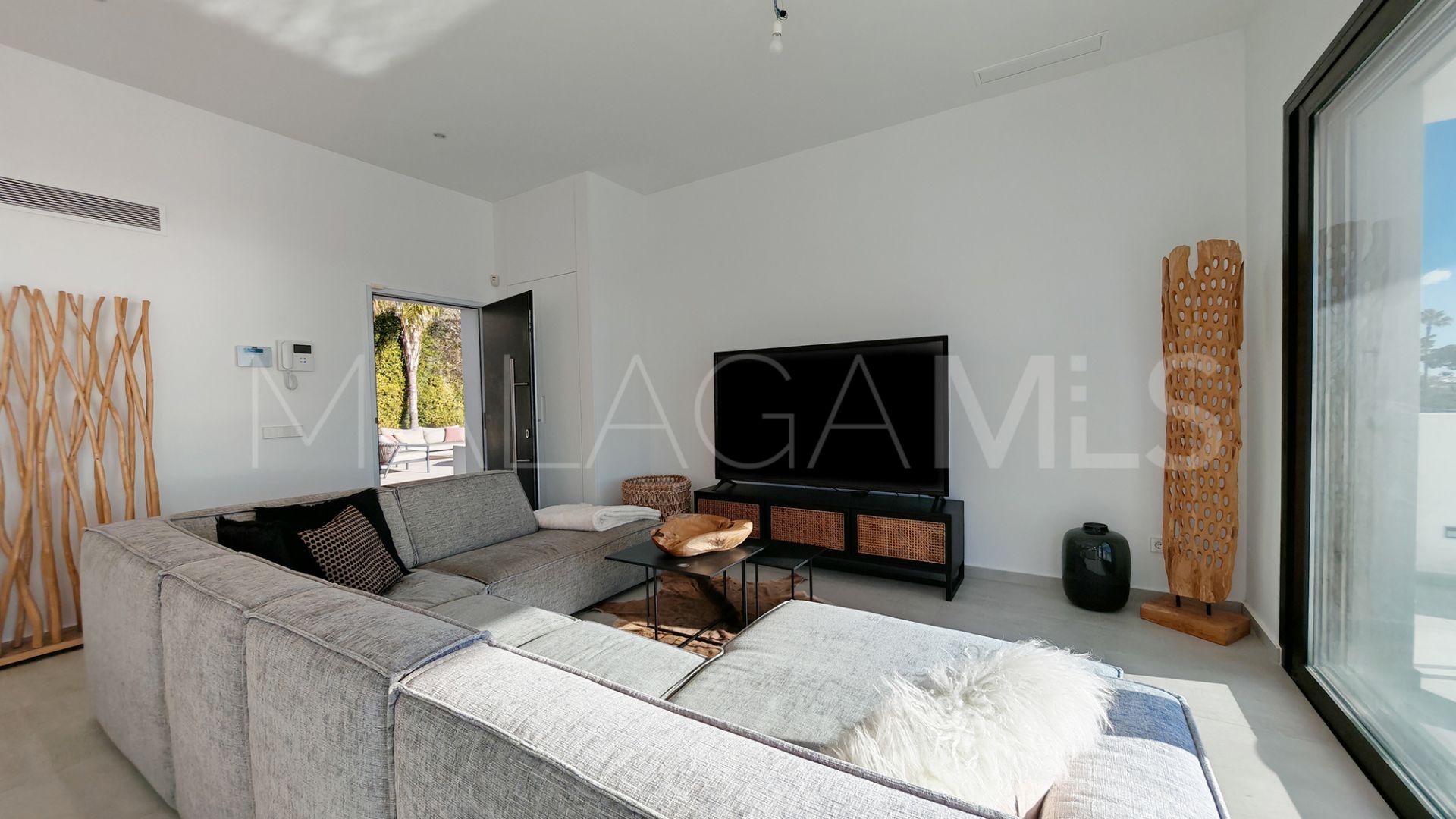 Villa for sale in El Chaparral de 5 bedrooms