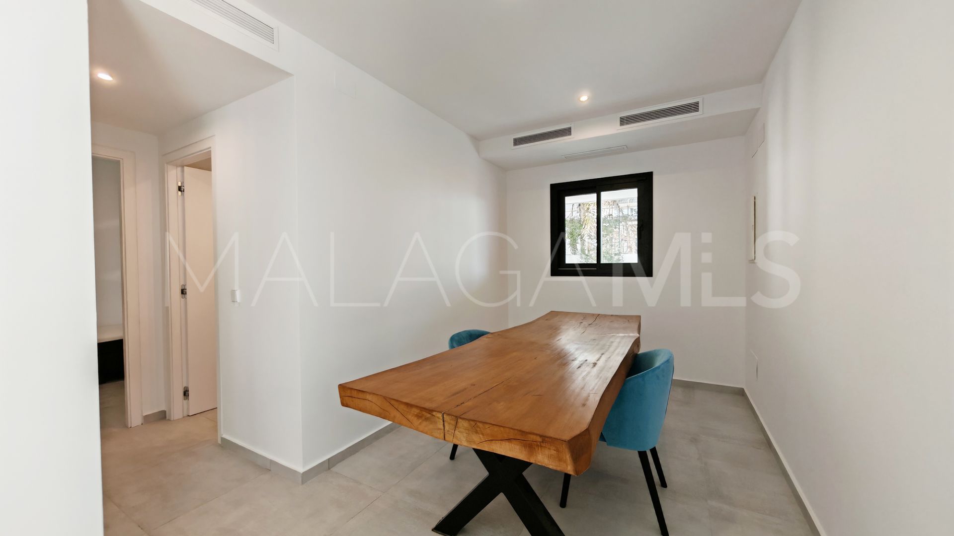 Villa for sale in El Chaparral de 5 bedrooms