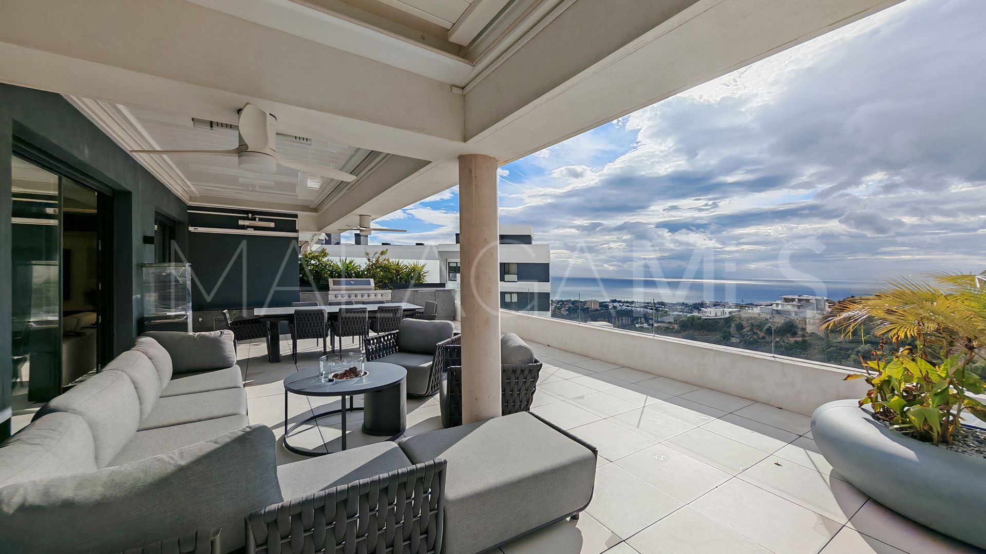 Penthaus for sale in Marbella City