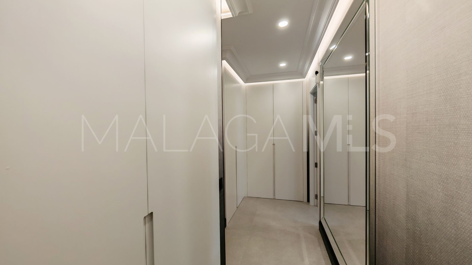 Penthaus for sale in Marbella City