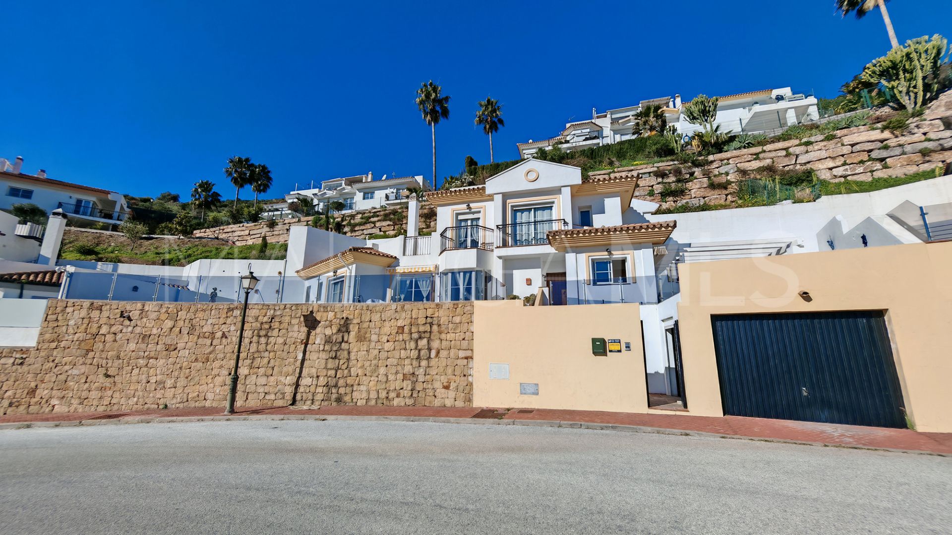 For sale villa in Riviera del Sol