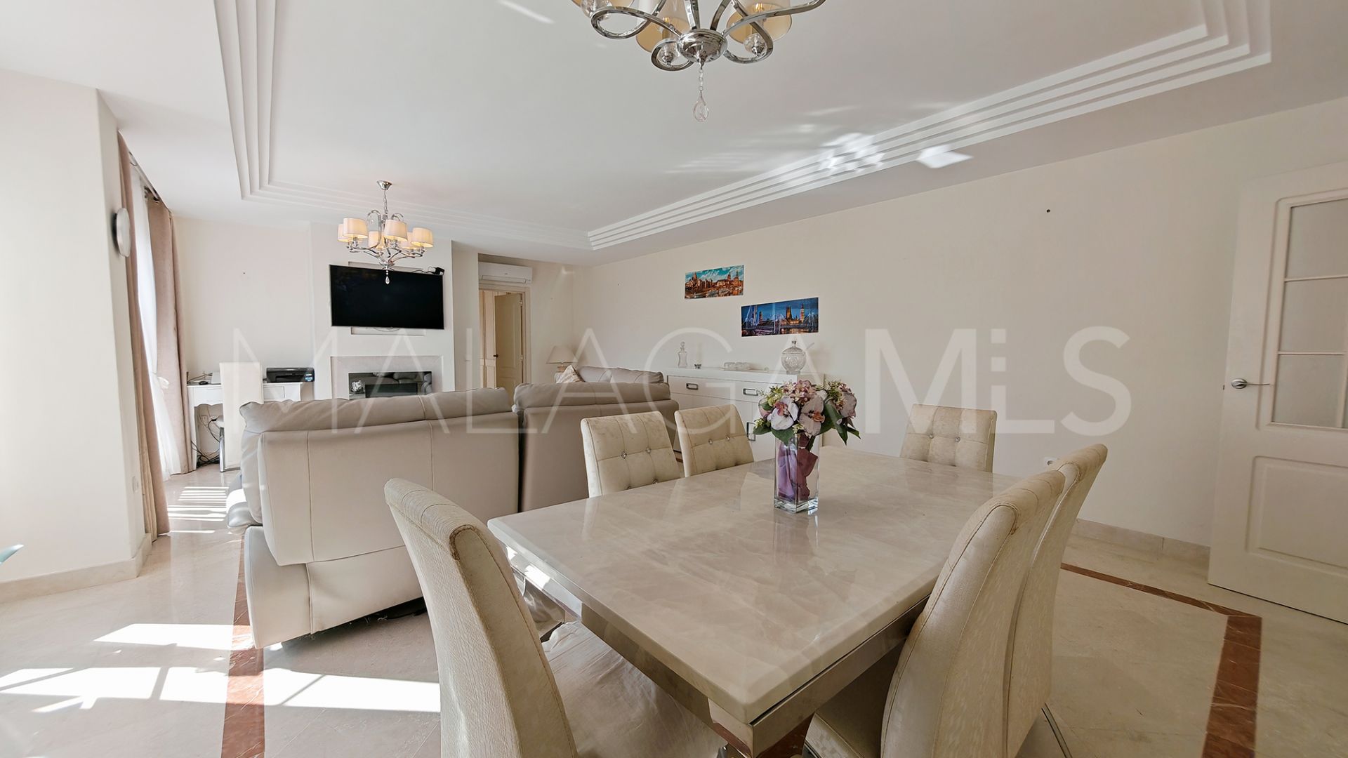 For sale villa in Riviera del Sol