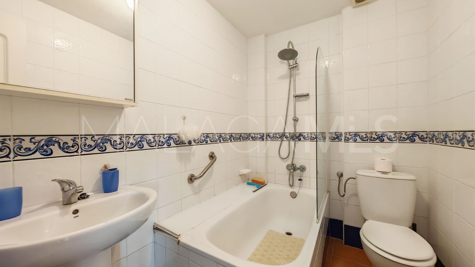 Lägenhet for sale in Elviria