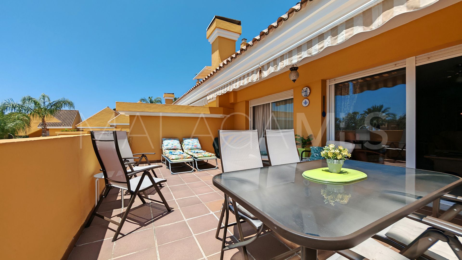 Lägenhet for sale in Elviria