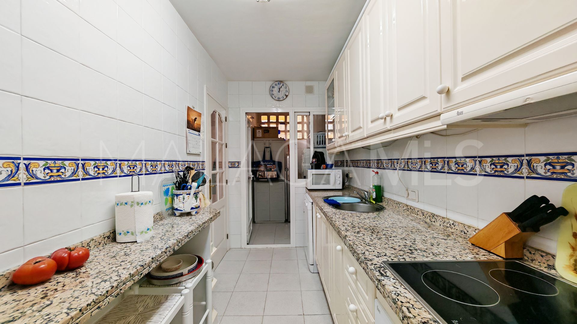 Lägenhet for sale in Elviria