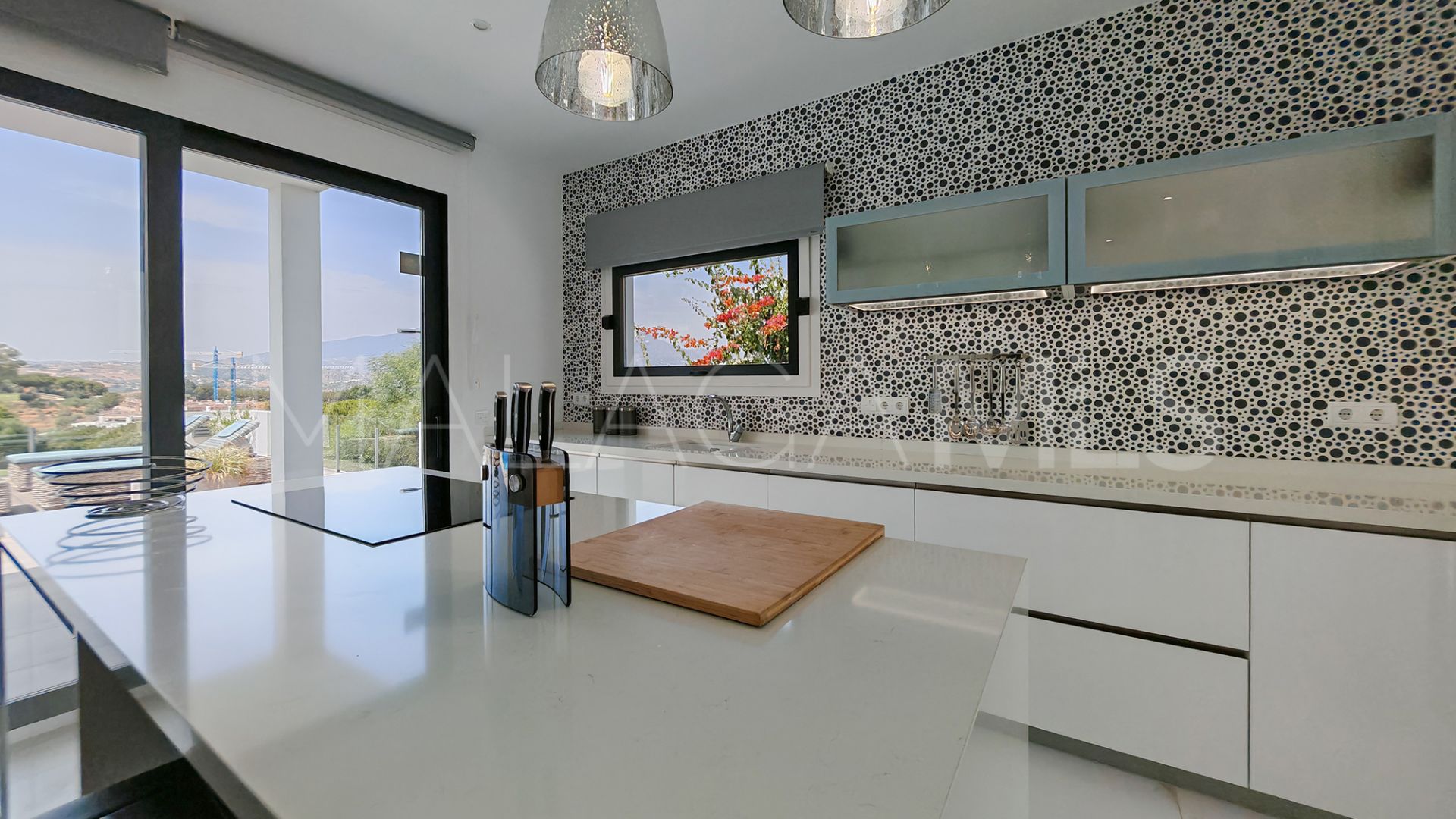 Villa for sale in La Cala Golf Resort with 4 bedrooms