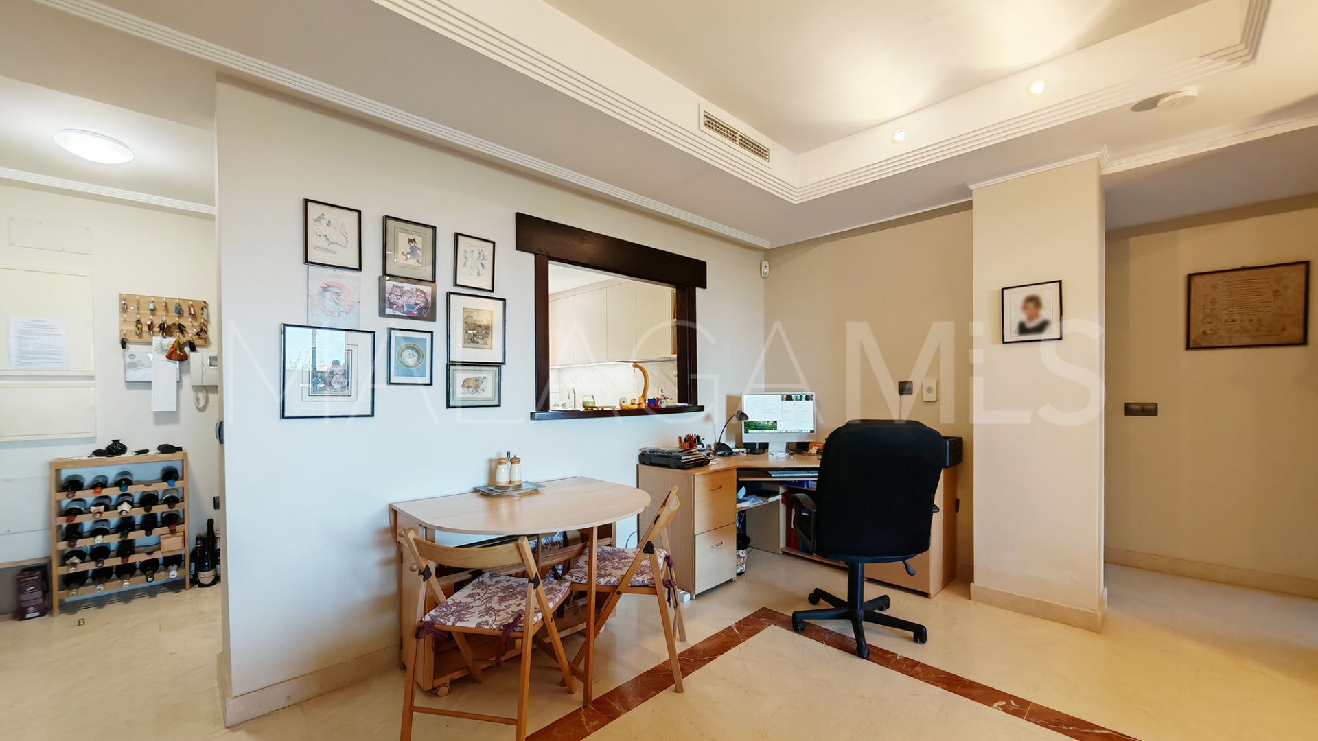 Apartamento planta baja for sale in El Soto de Marbella de 2 bedrooms