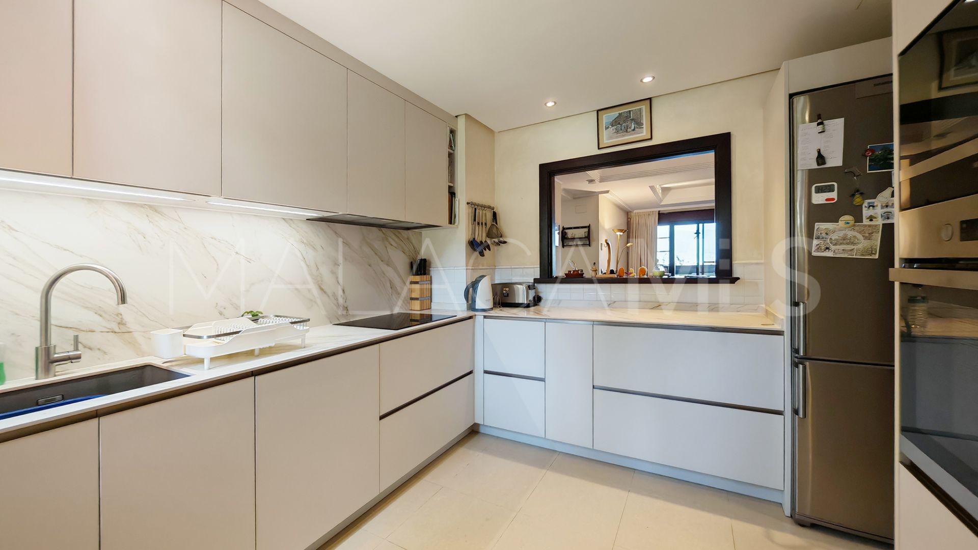 Apartamento planta baja for sale in El Soto de Marbella de 2 bedrooms