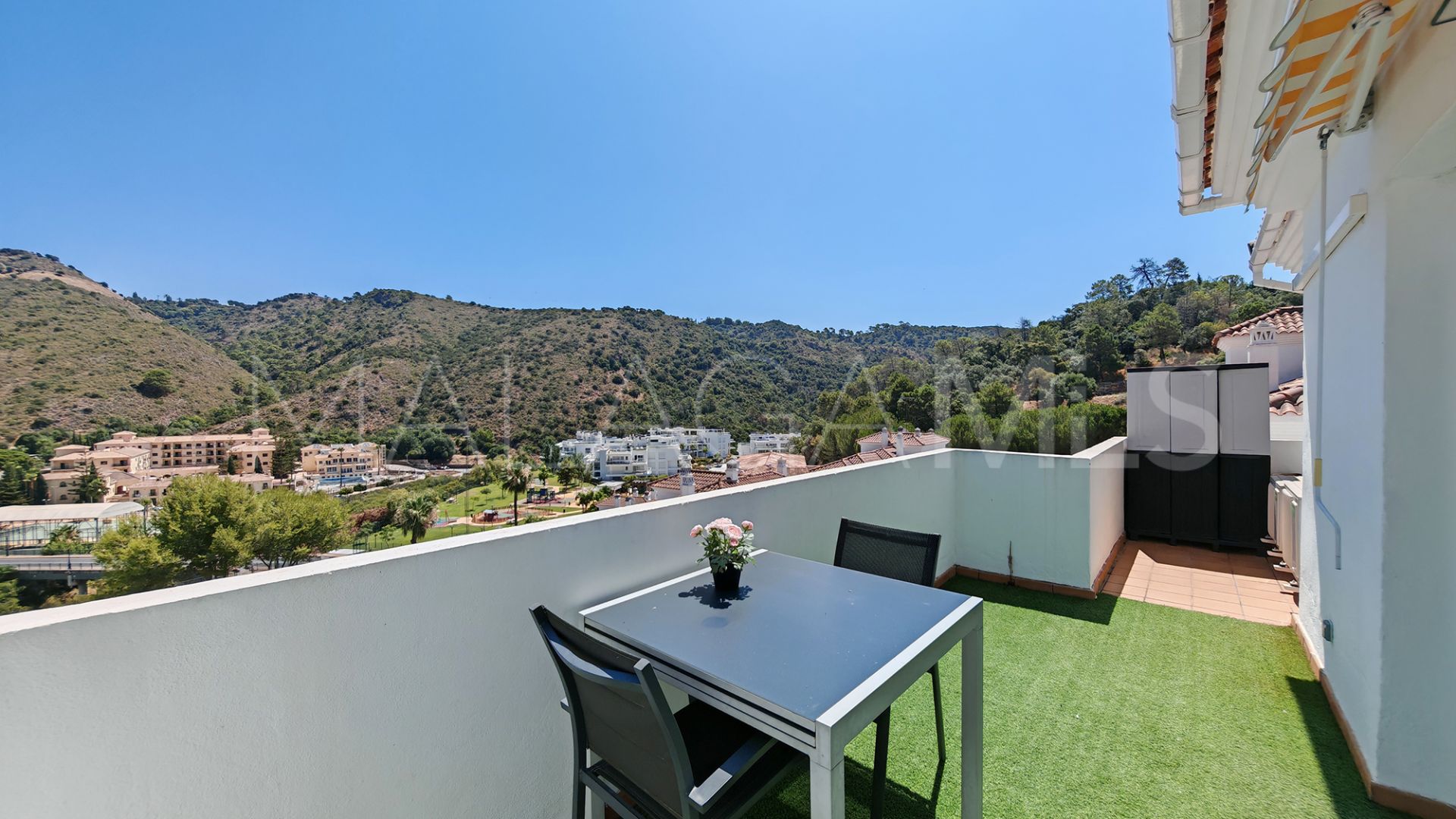 Benahavis Centro, Ático de 2 bedrooms a la venta