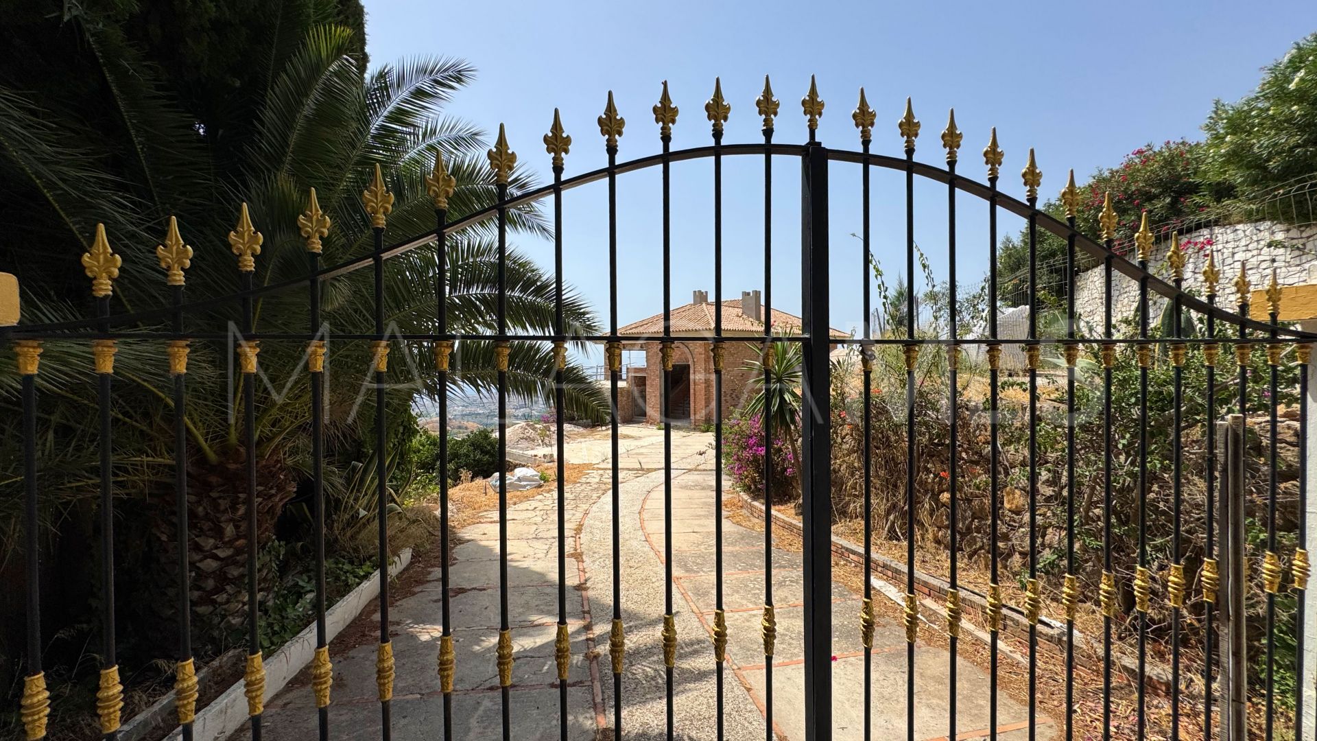 Villa for sale in Mijas Pueblo