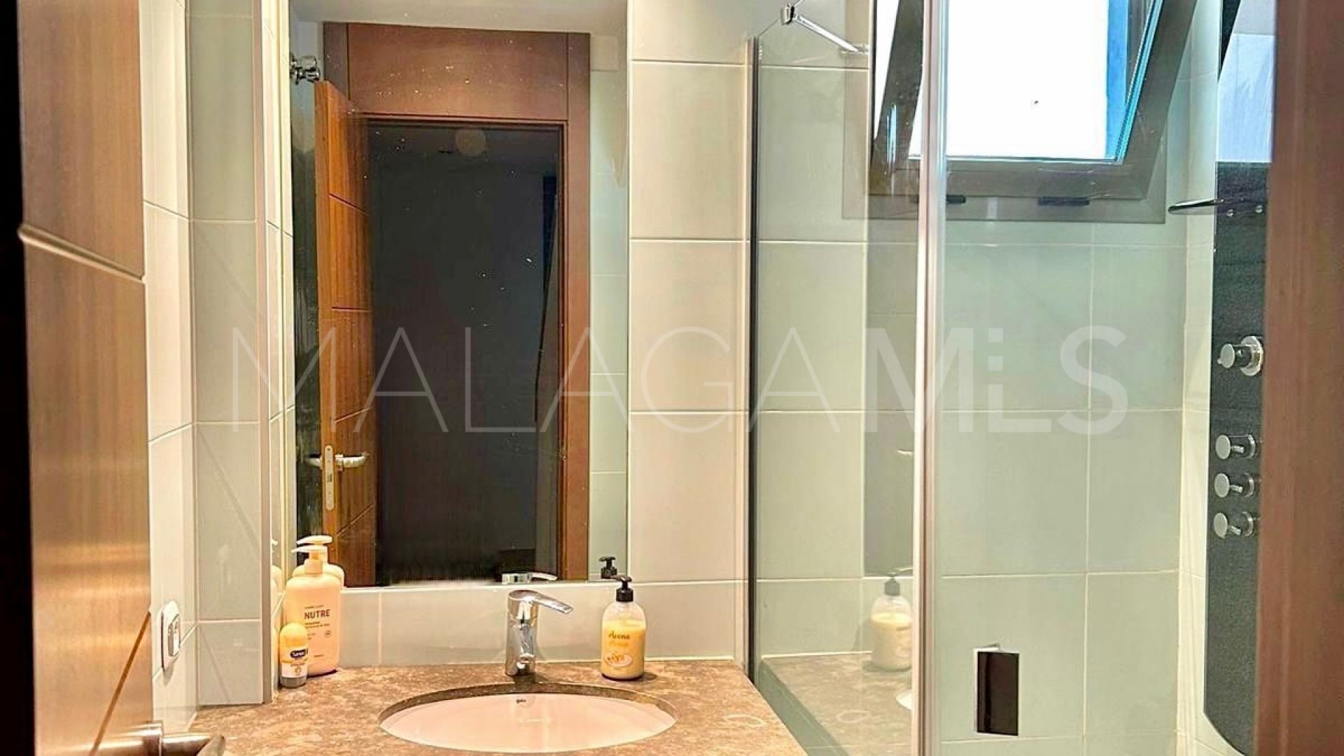 Buy apartamento in Cala de Mijas