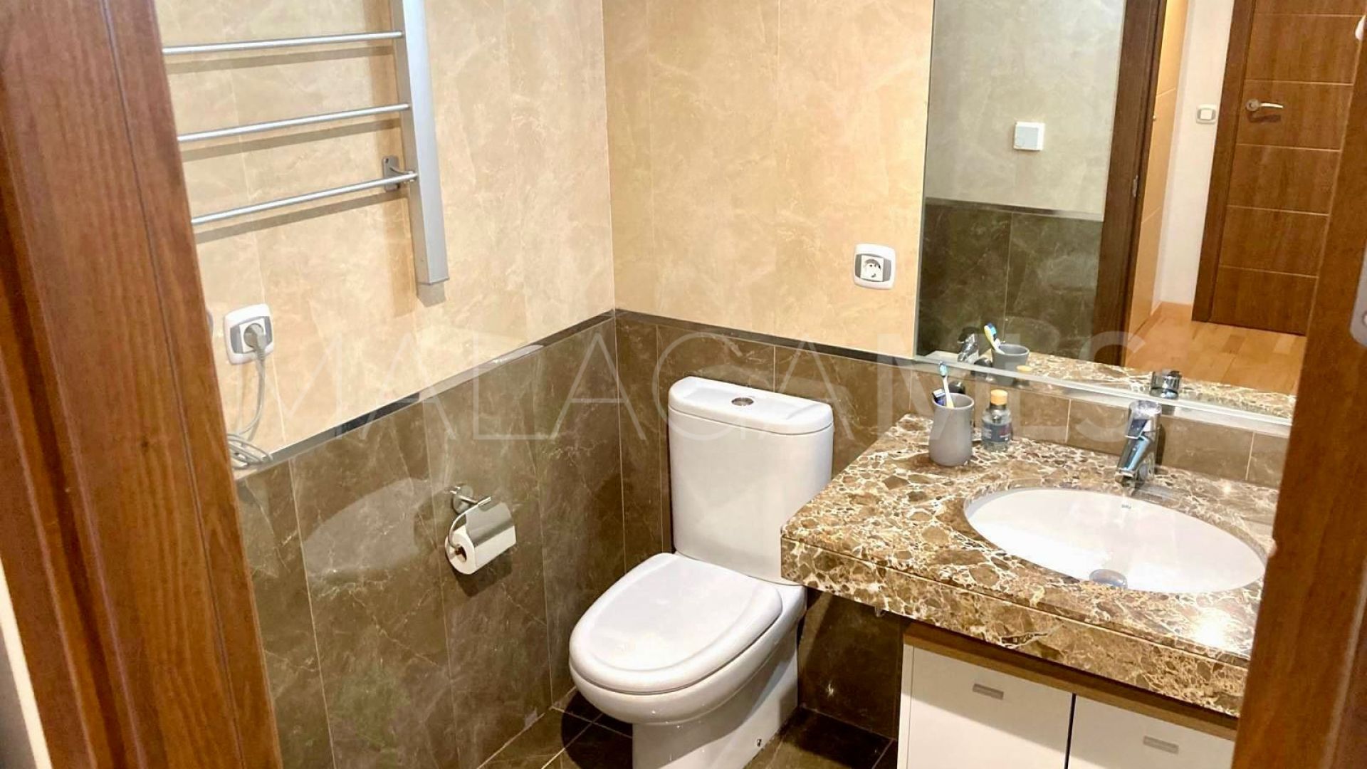 Buy apartamento in Cala de Mijas