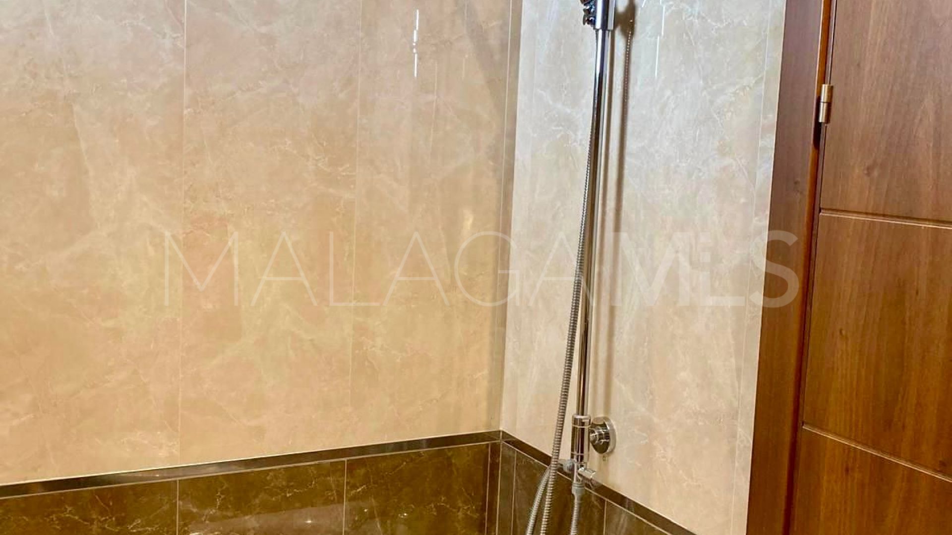 Buy apartamento in Cala de Mijas