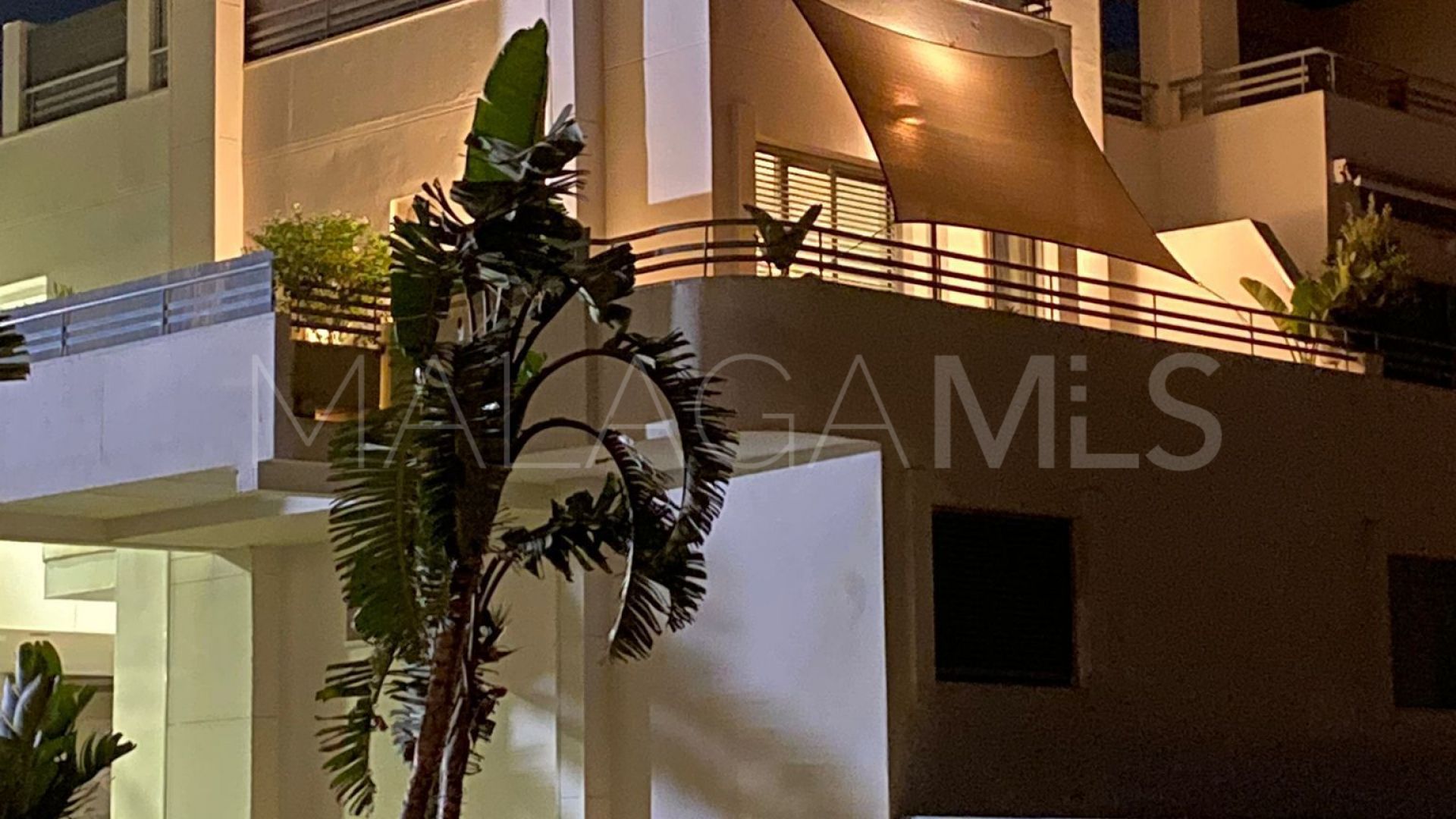 Buy apartamento in Cala de Mijas
