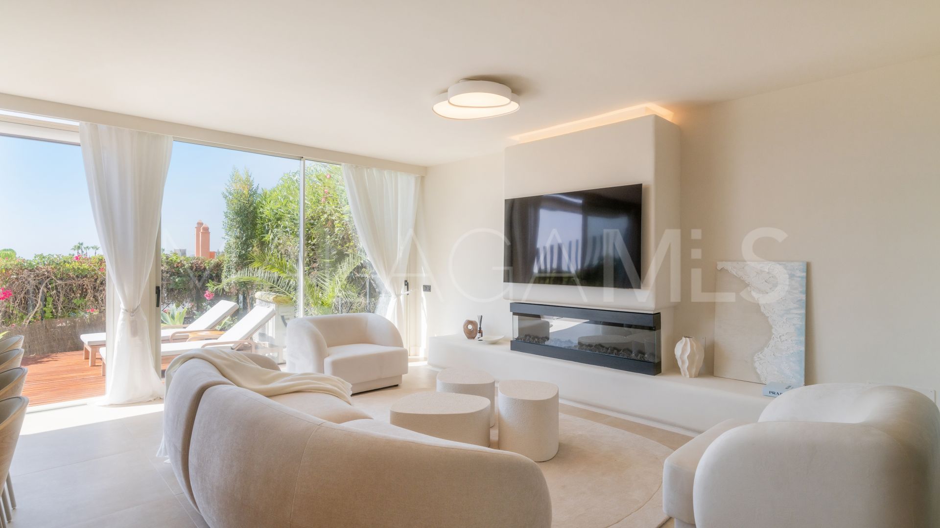 Lägenhet for sale in Nueva Andalucia