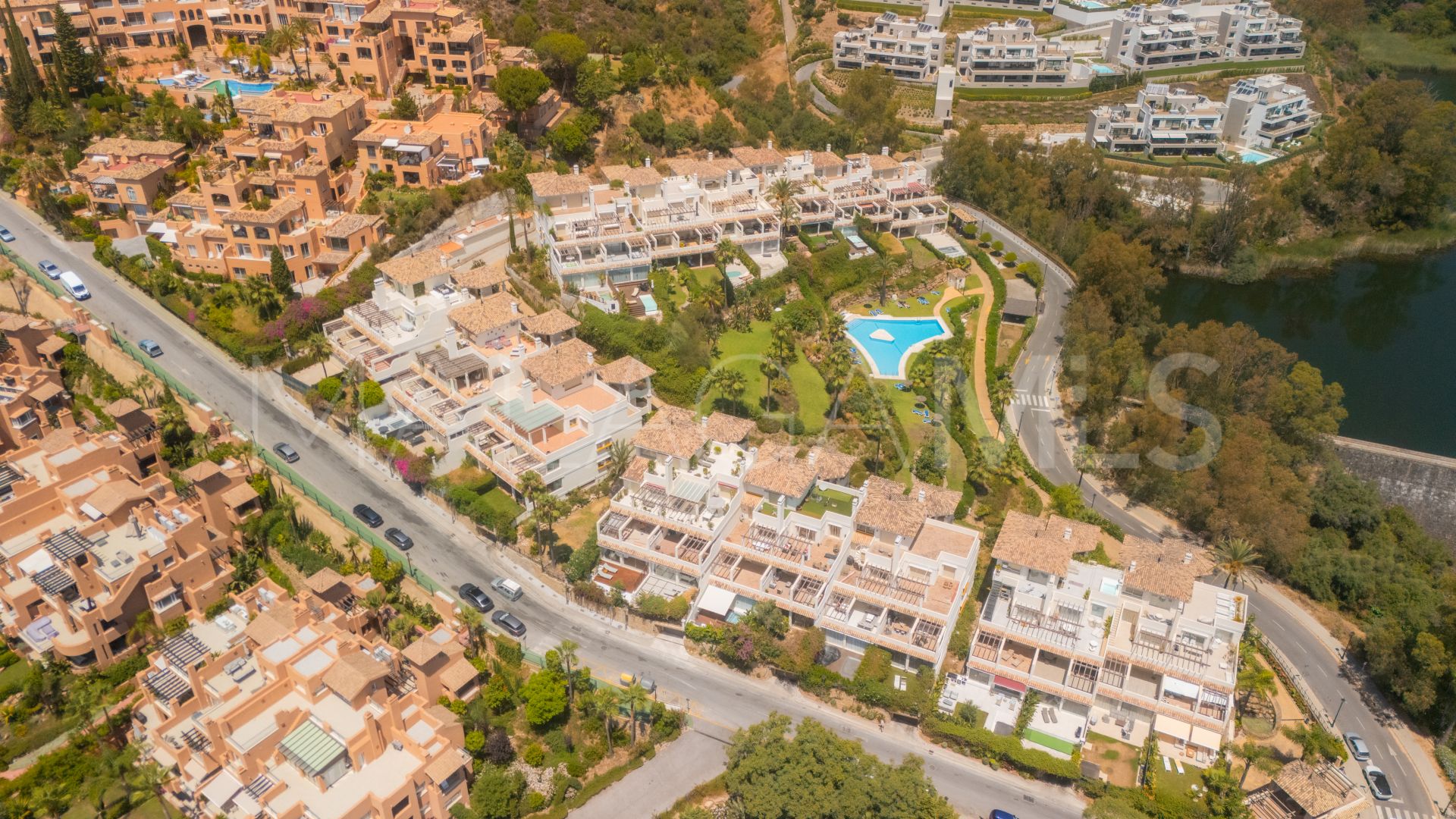 Lägenhet for sale in Nueva Andalucia