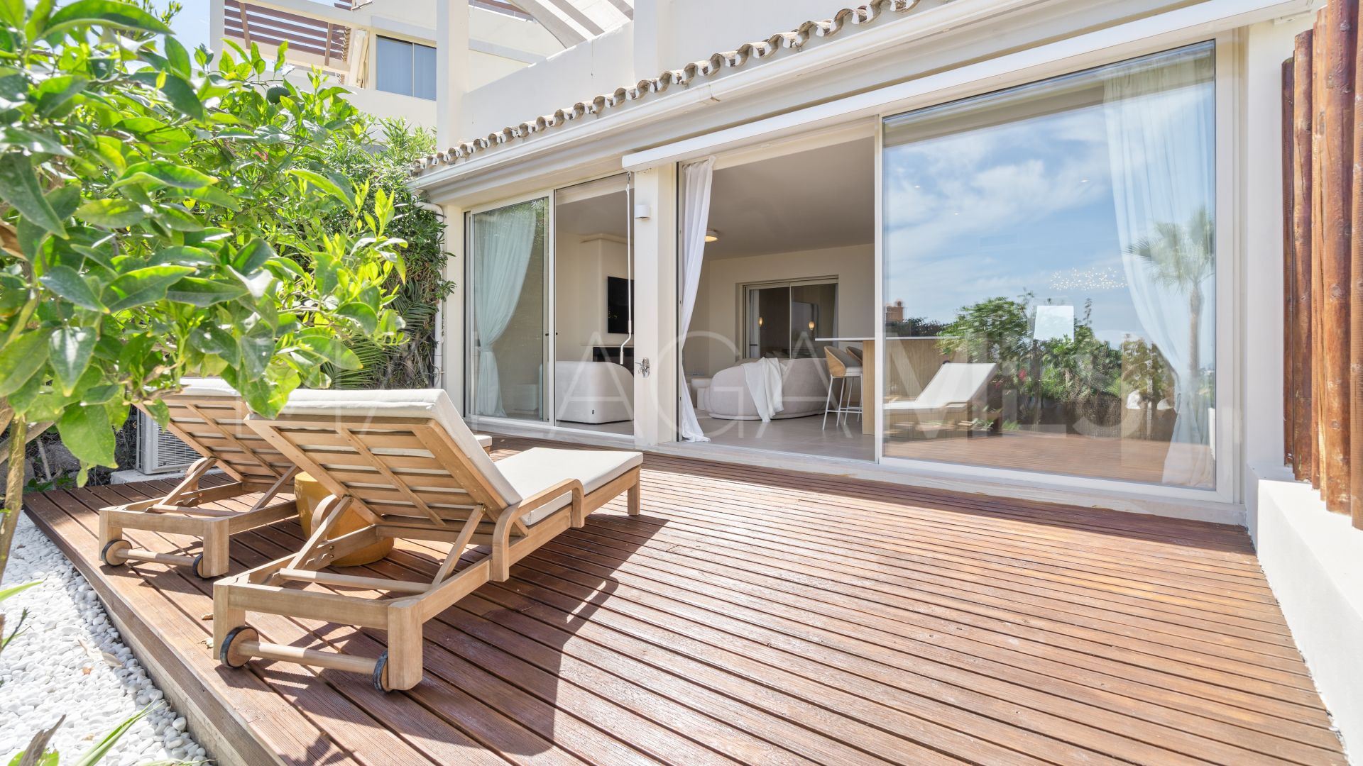 Lägenhet for sale in Nueva Andalucia